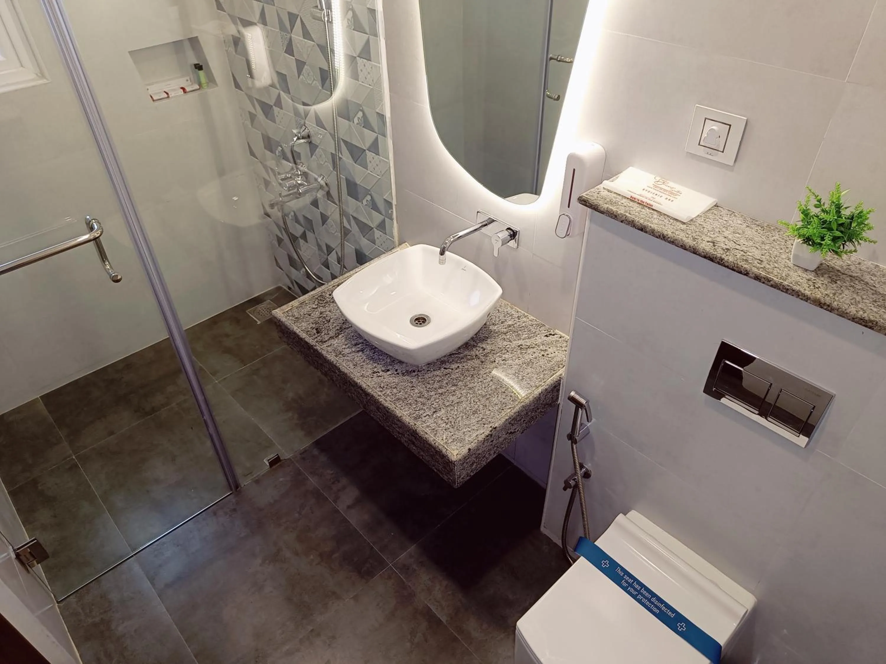 Toilet in Bay Breeze Suites