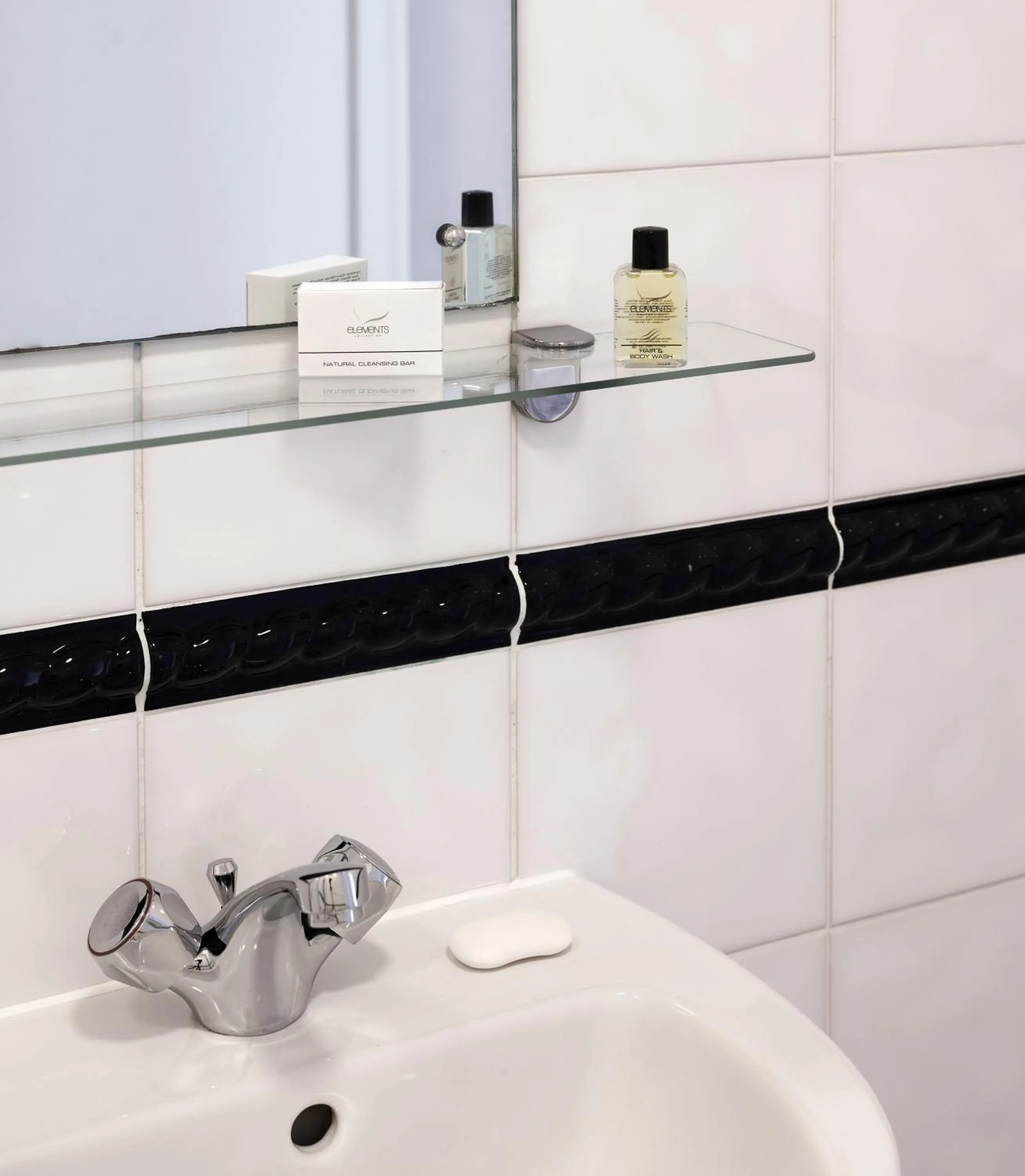 Bathroom in Euro Hotel