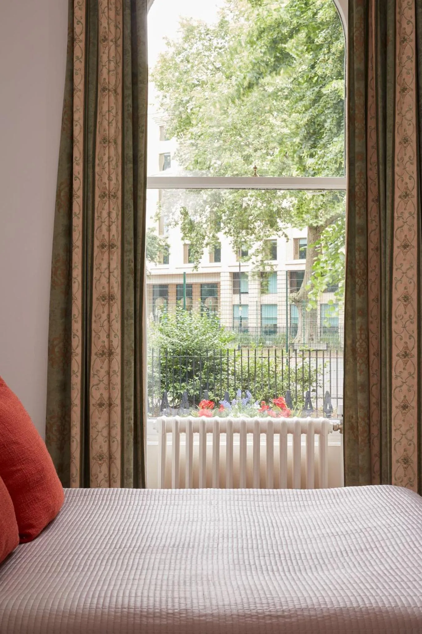Bedroom, Bed in Euro Hotel