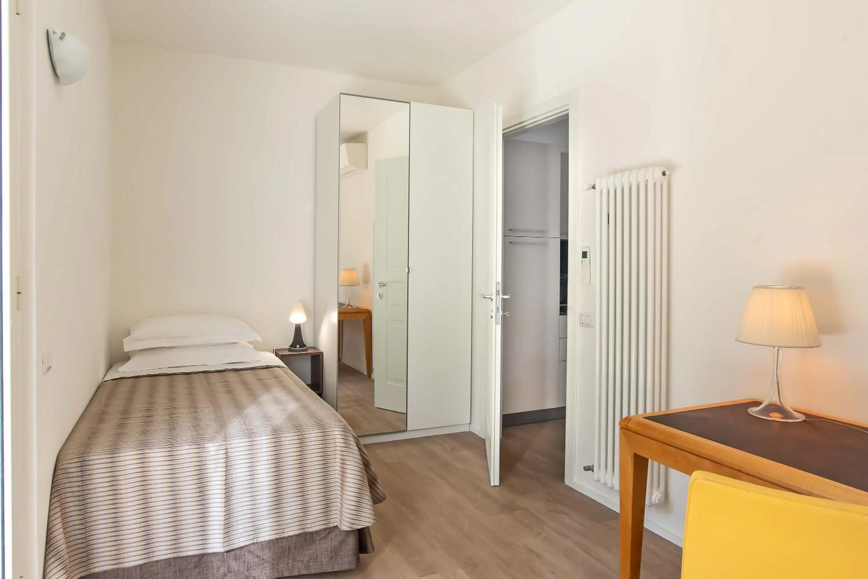 Bed in Appartamenti Tre Fontane