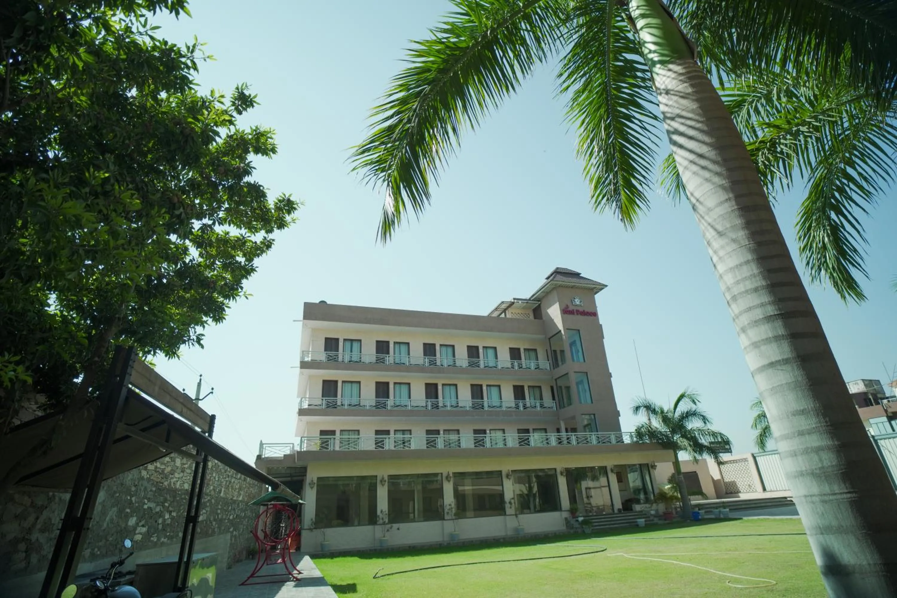 Rani Palace Hotel And Resort