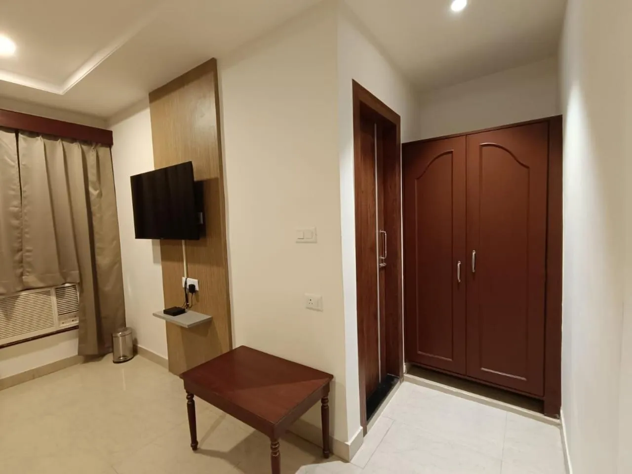 Living room in Hotel Monsoon Palace Guwahati