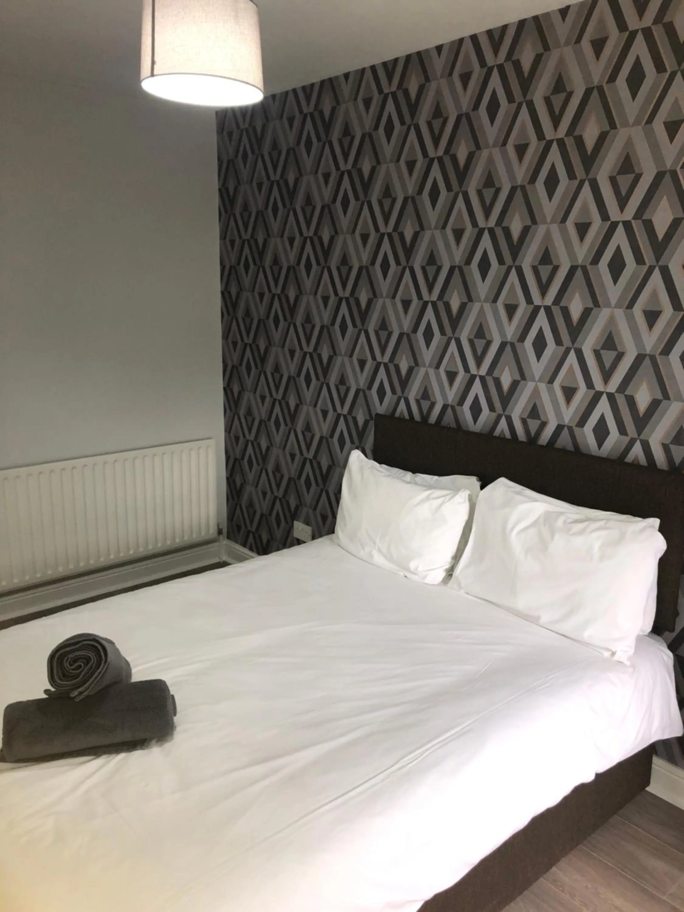 Bed in Fiddlestone Bar and B&B