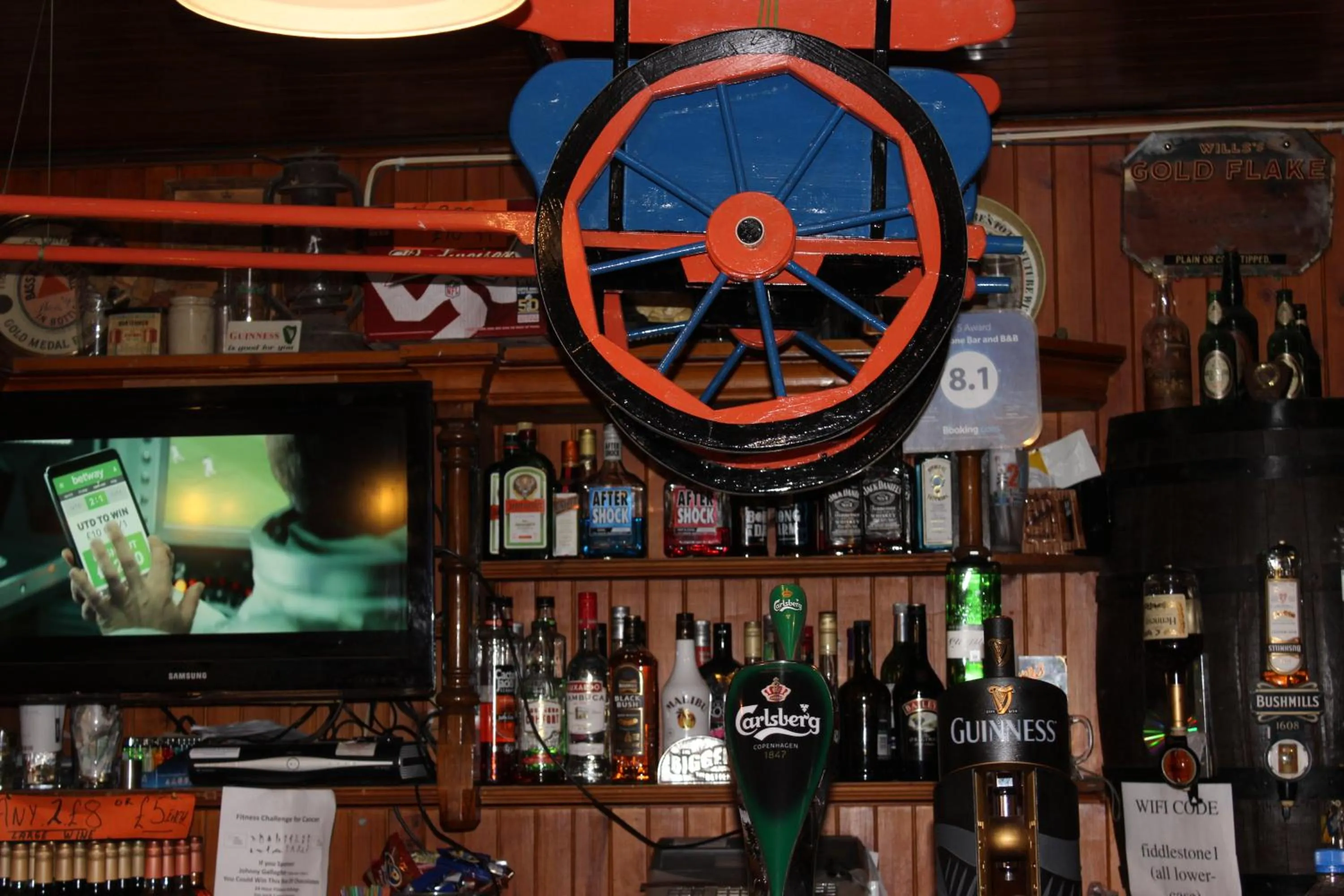 Alcoholic drinks in Fiddlestone Bar and B&B