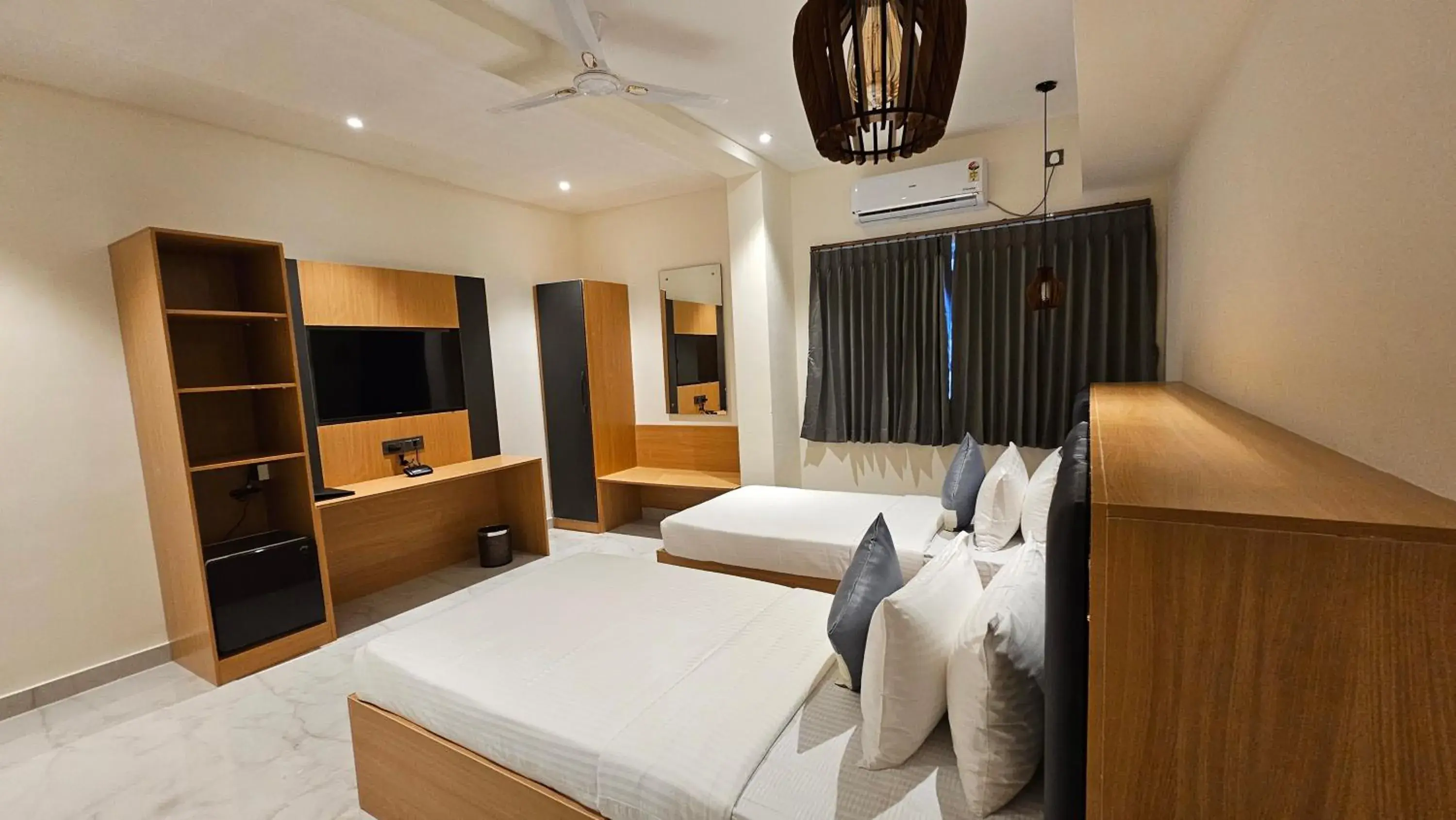 Bed in Emerald Urban Comforts Bed in Emerald Urban Comforts