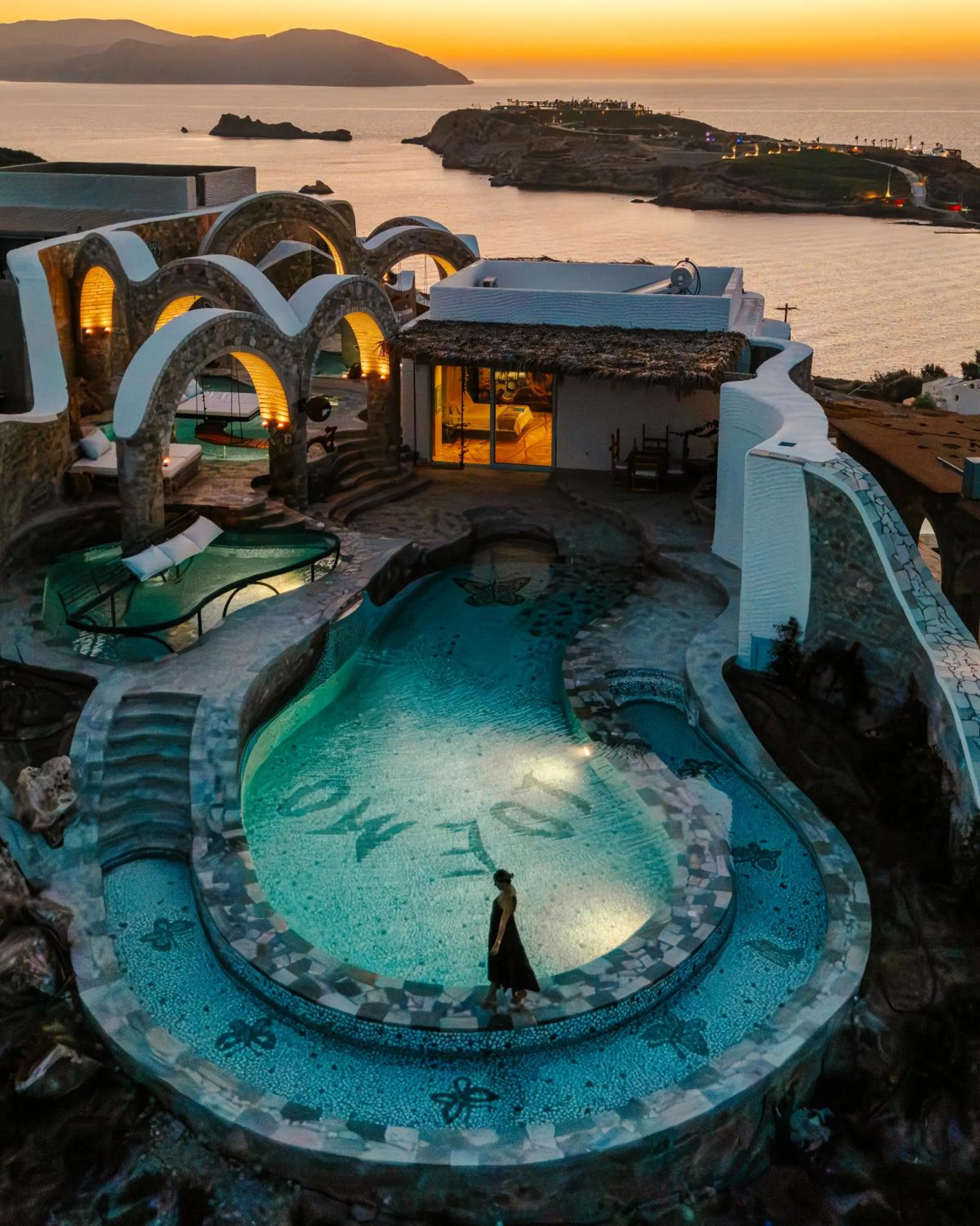 Agalia Luxury Suites