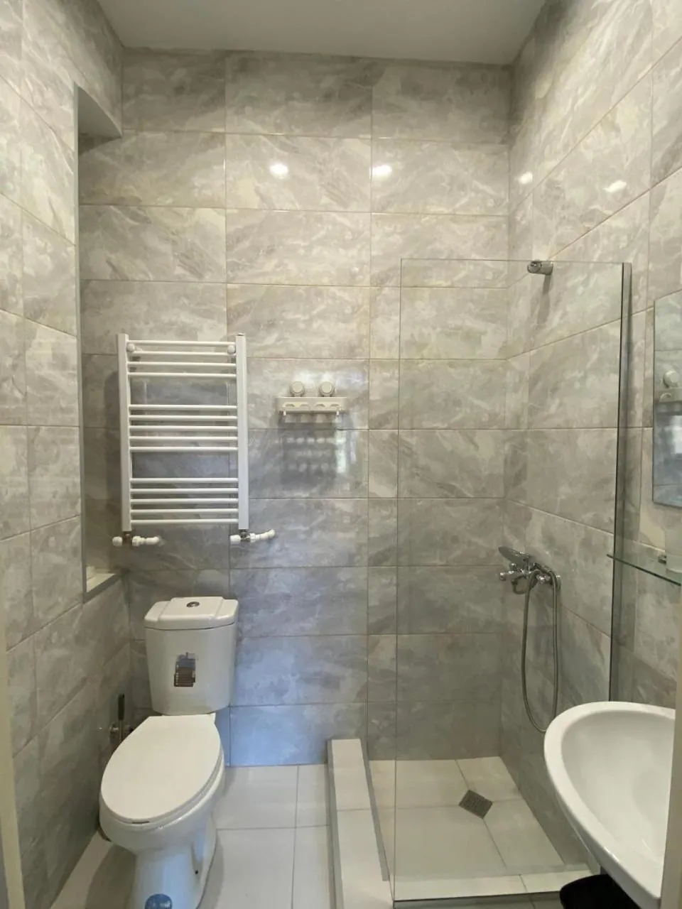 Bathroom in Art Nova 10 COMPACT