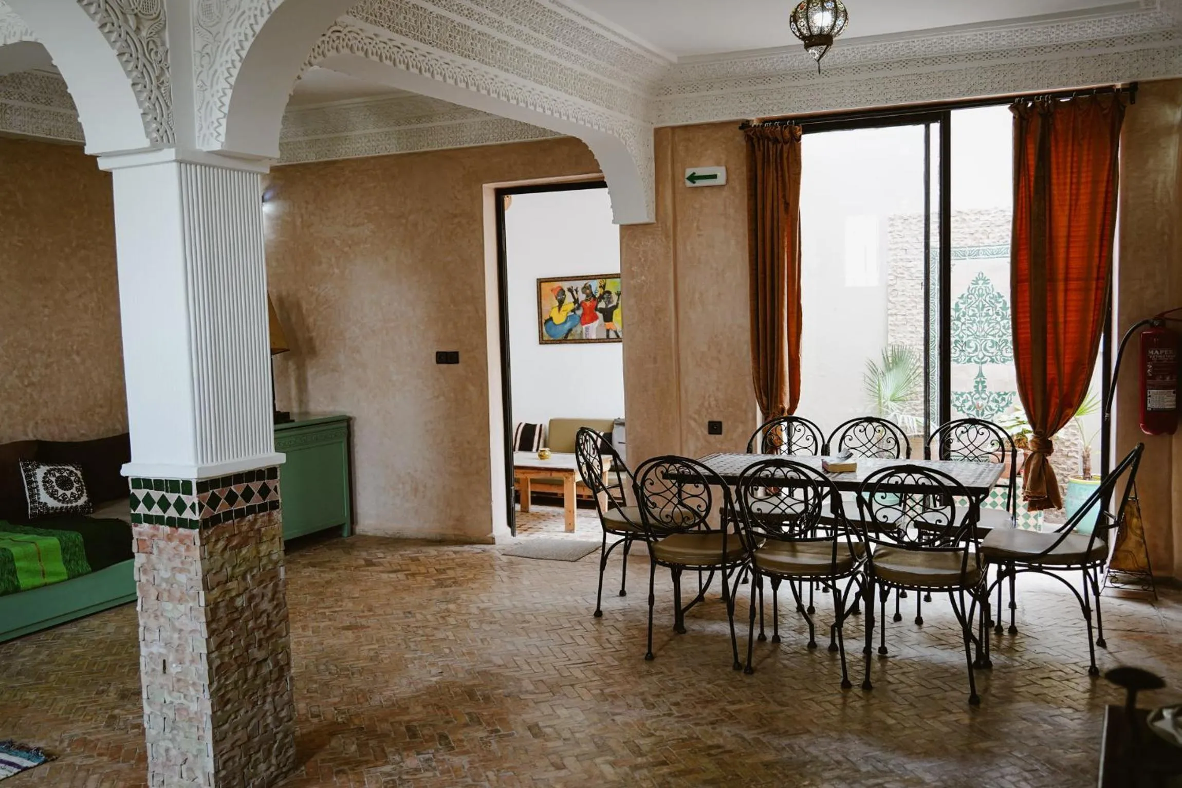Living room in MojaSurf - Surf & Triathlon Camp
