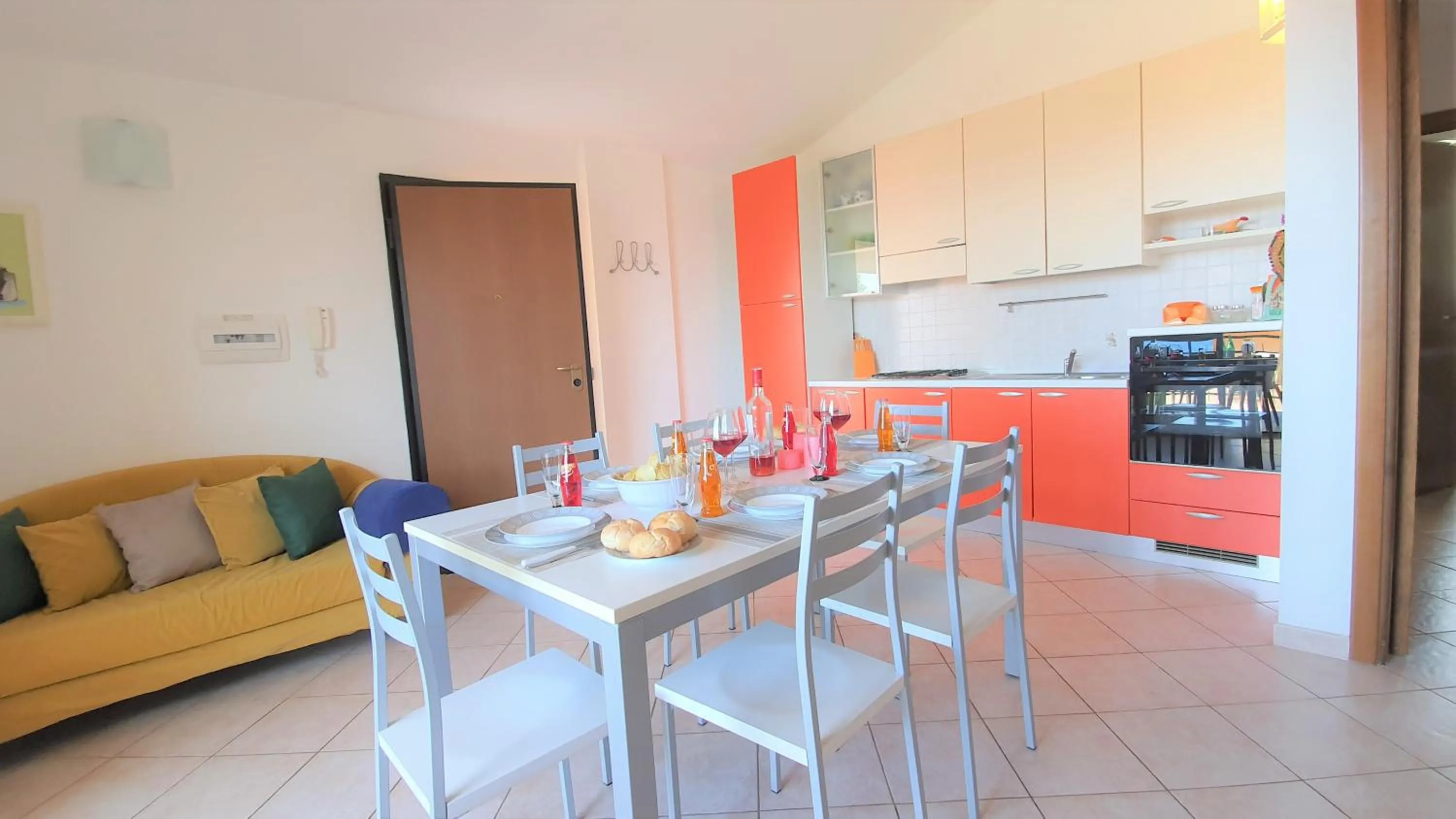 Living room in Villa Paglianiti - Your FAMILY Residence!