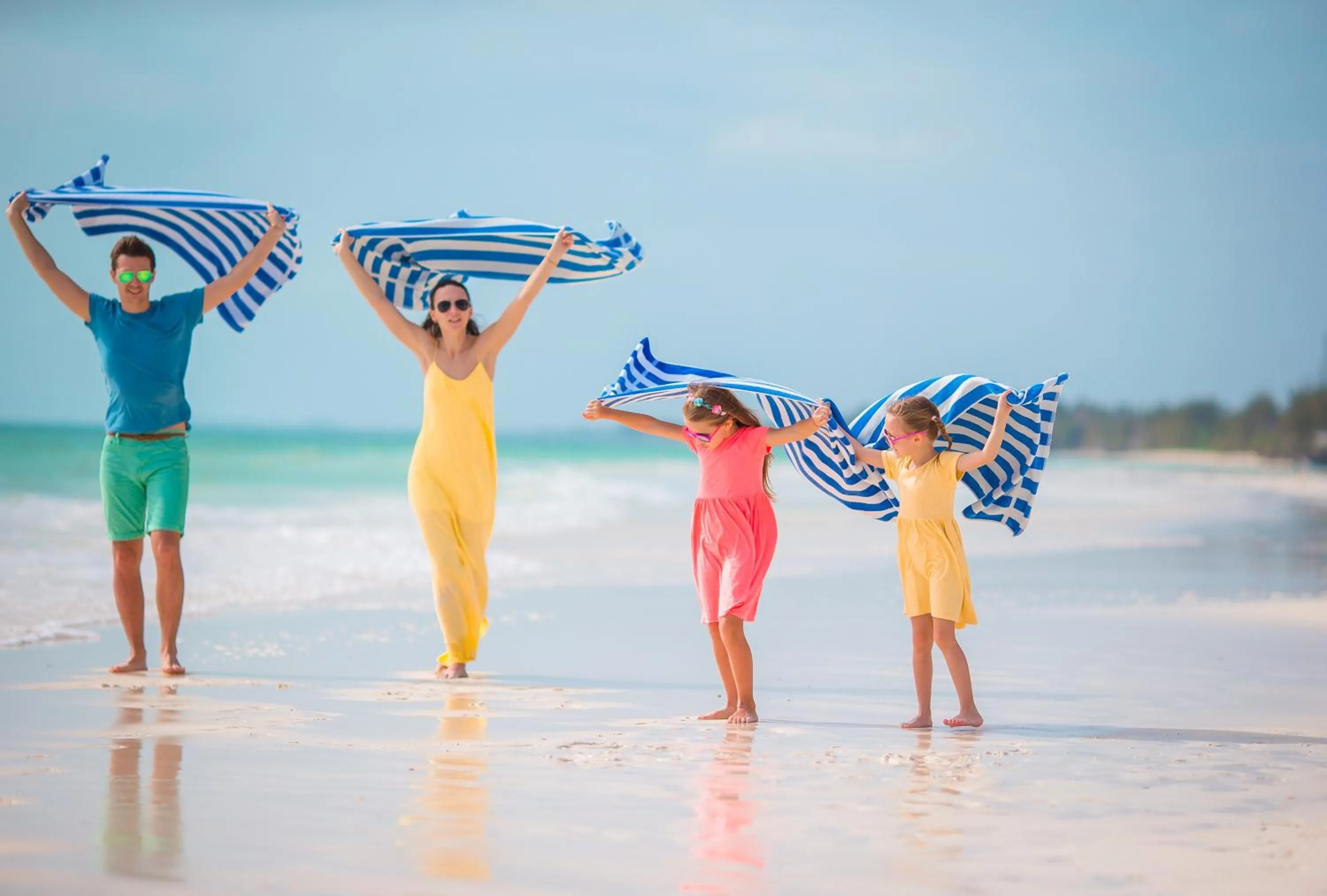 Family in Villa Paglianiti - Your FAMILY Residence!