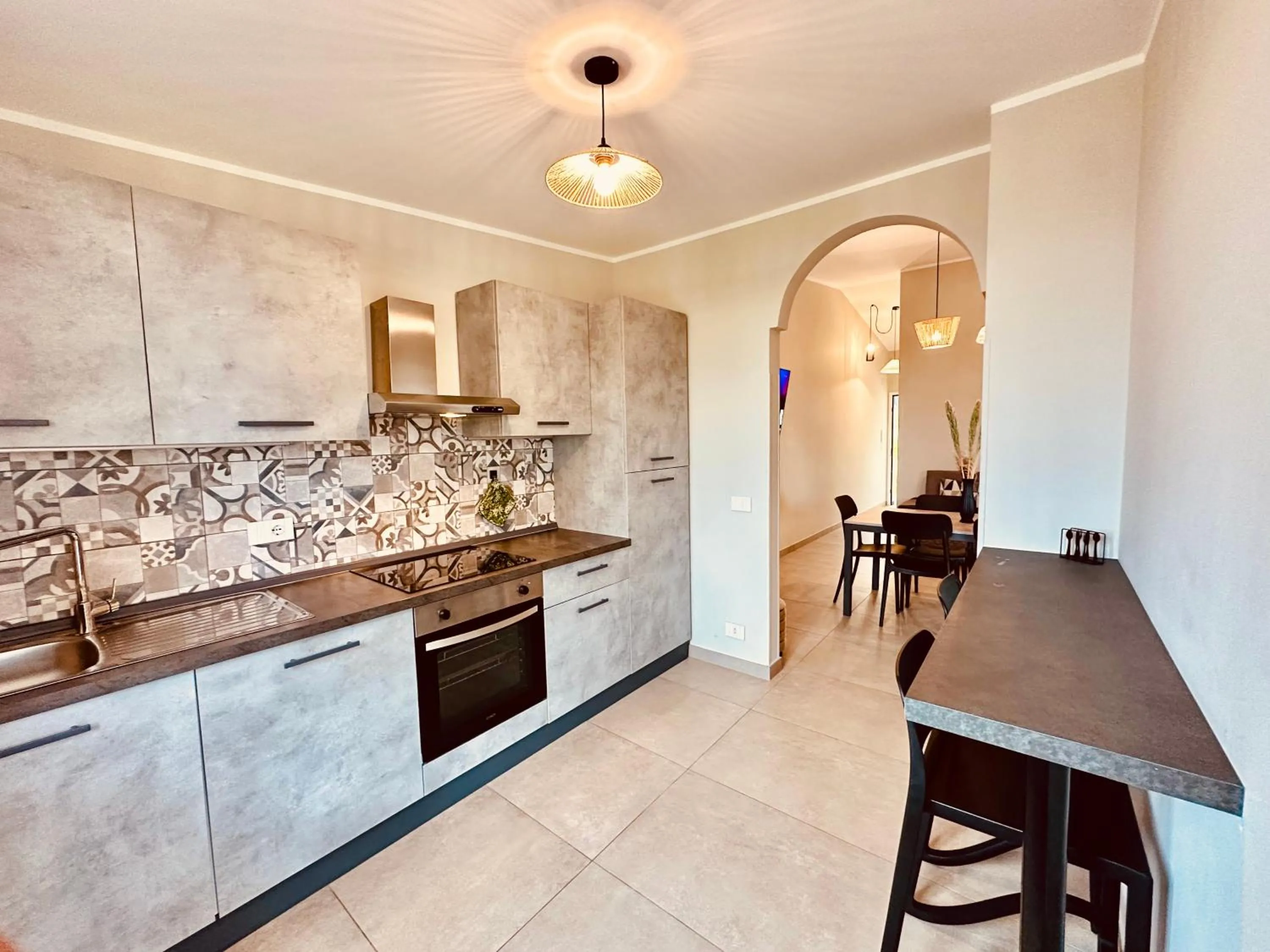 Kitchen or kitchenette in Villa Paglianiti - Your FAMILY Residence!