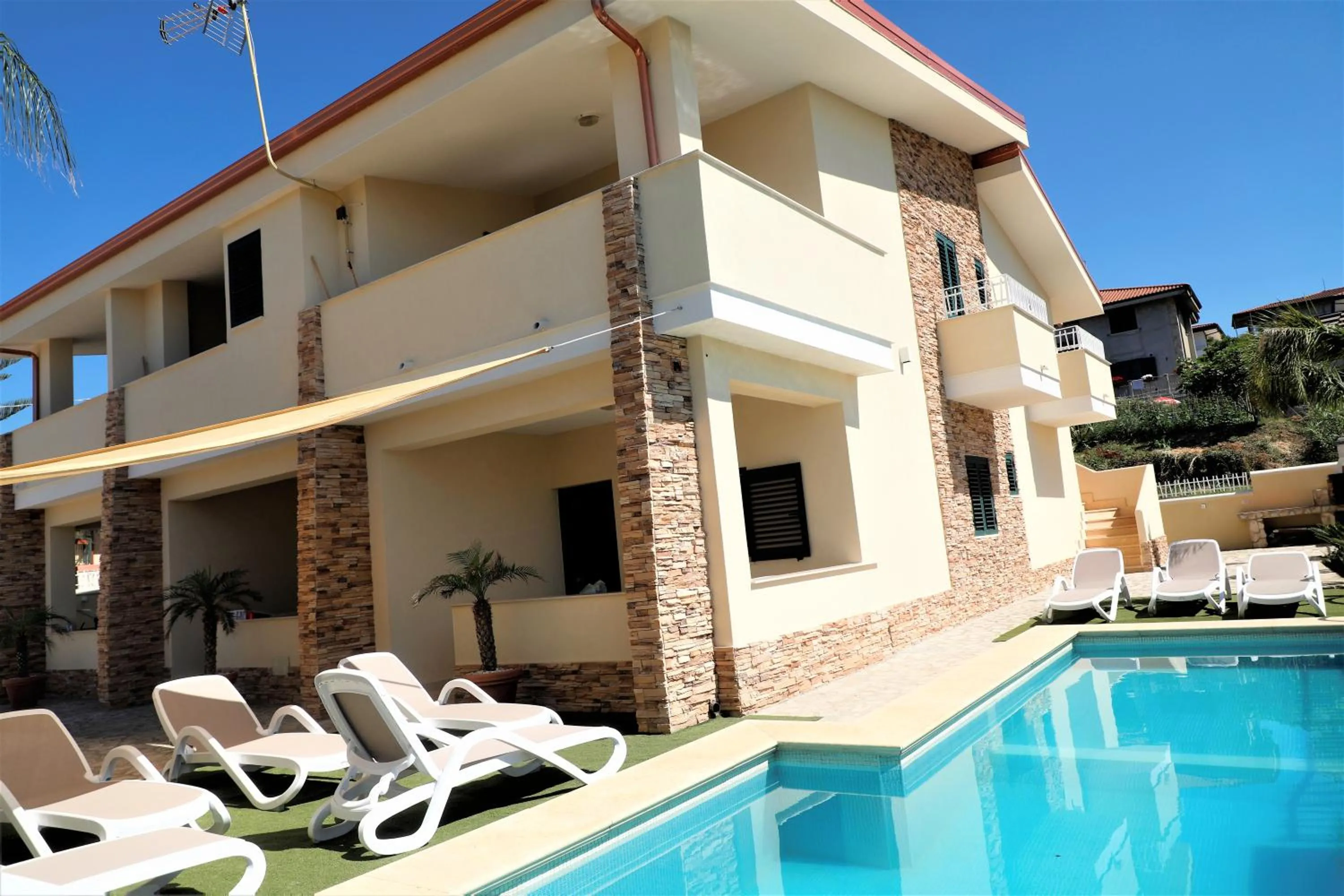 Property building in Villa Paglianiti - Your FAMILY Residence!