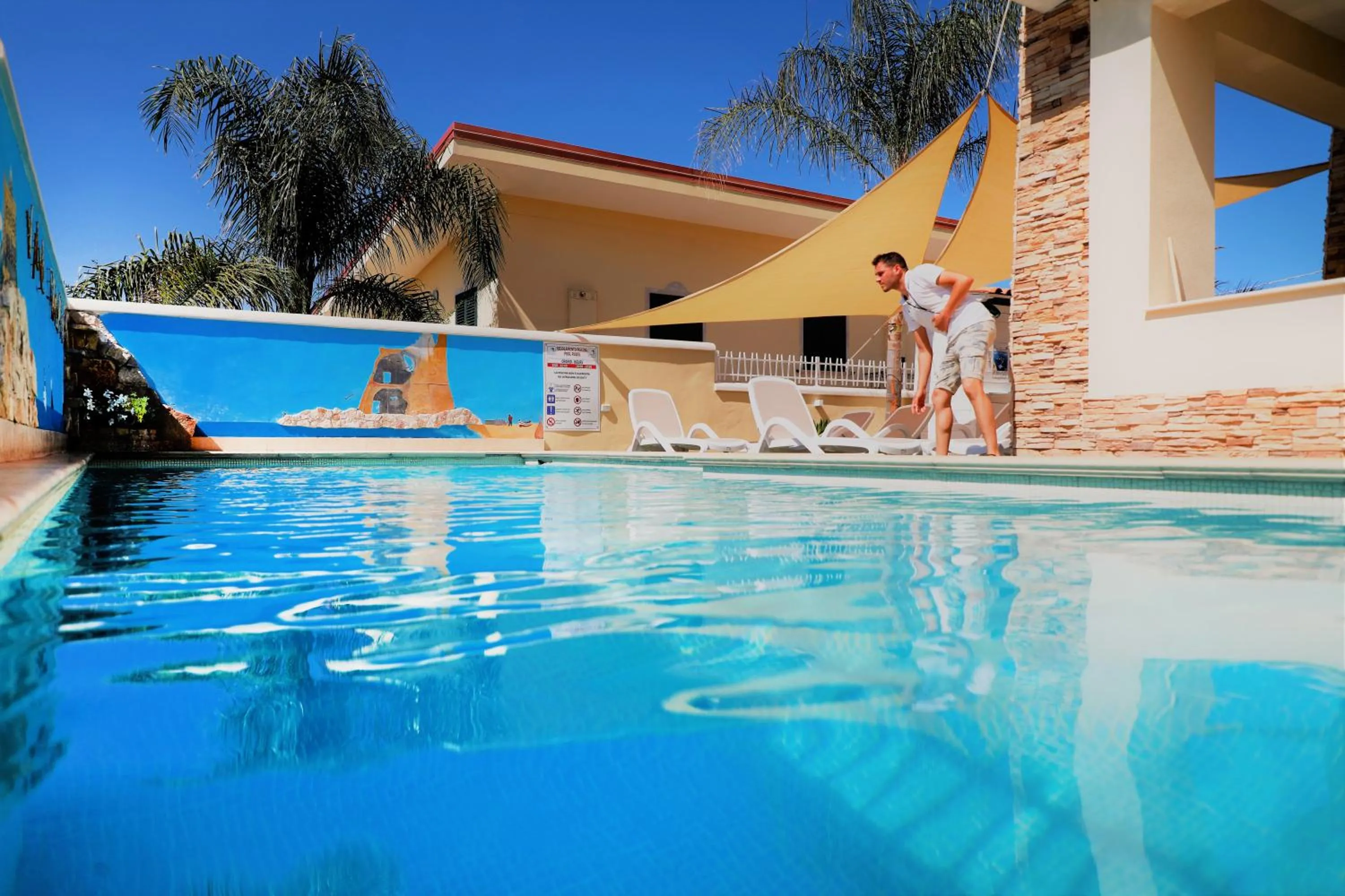 Swimming pool in Villa Paglianiti - Your FAMILY Residence!