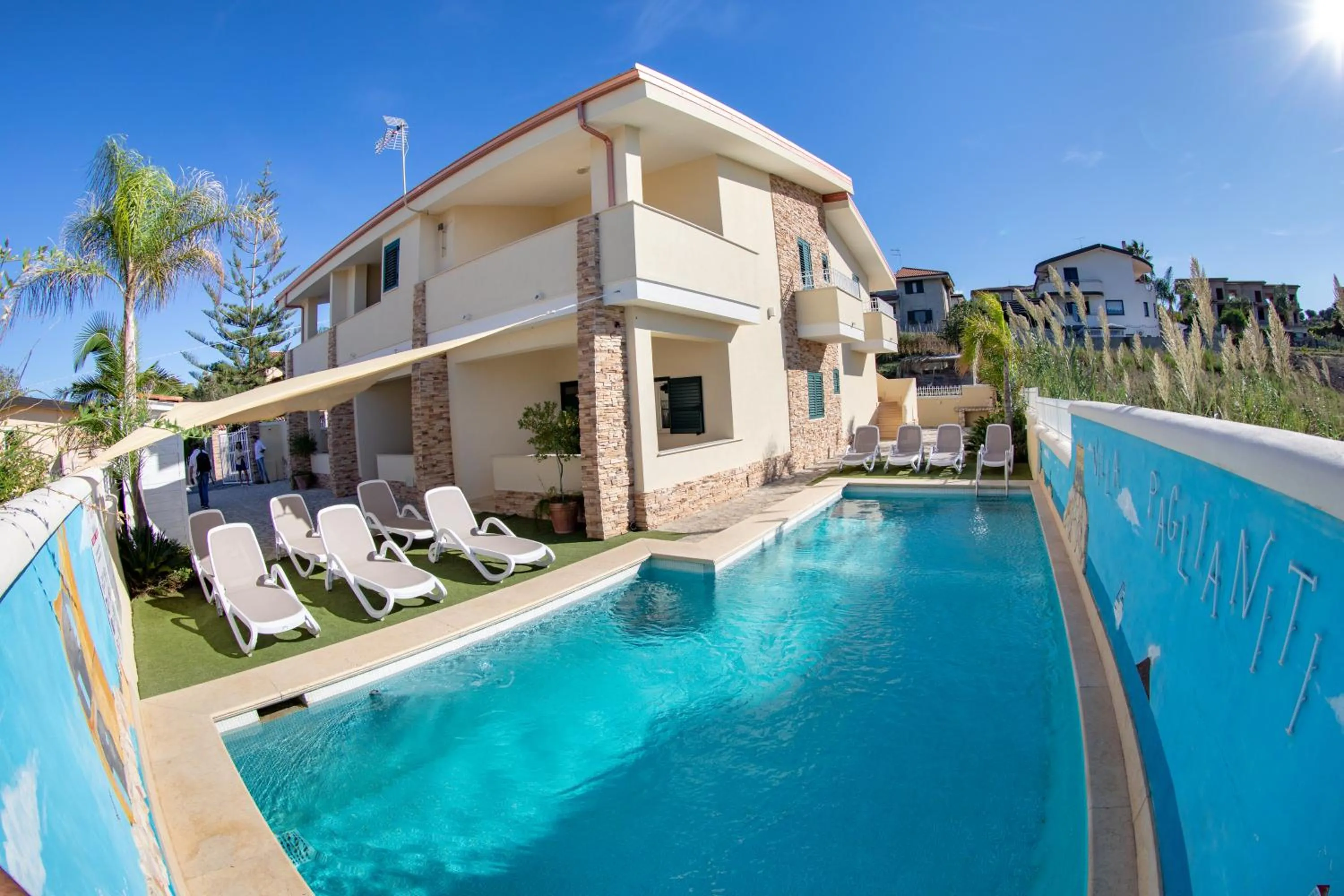 Pool view in Villa Paglianiti - Your FAMILY Residence!