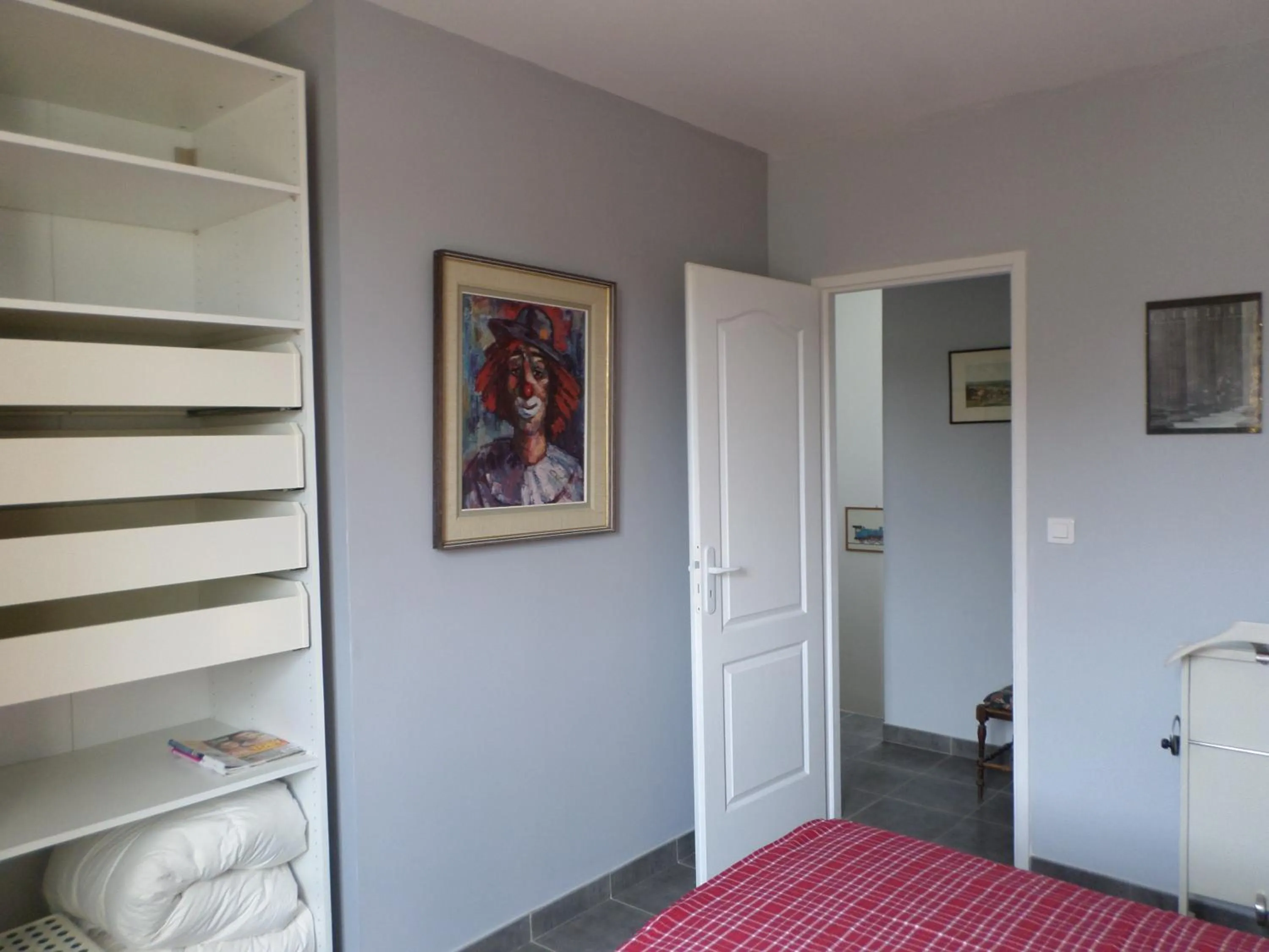 Bedroom, Bed in Les Broussous