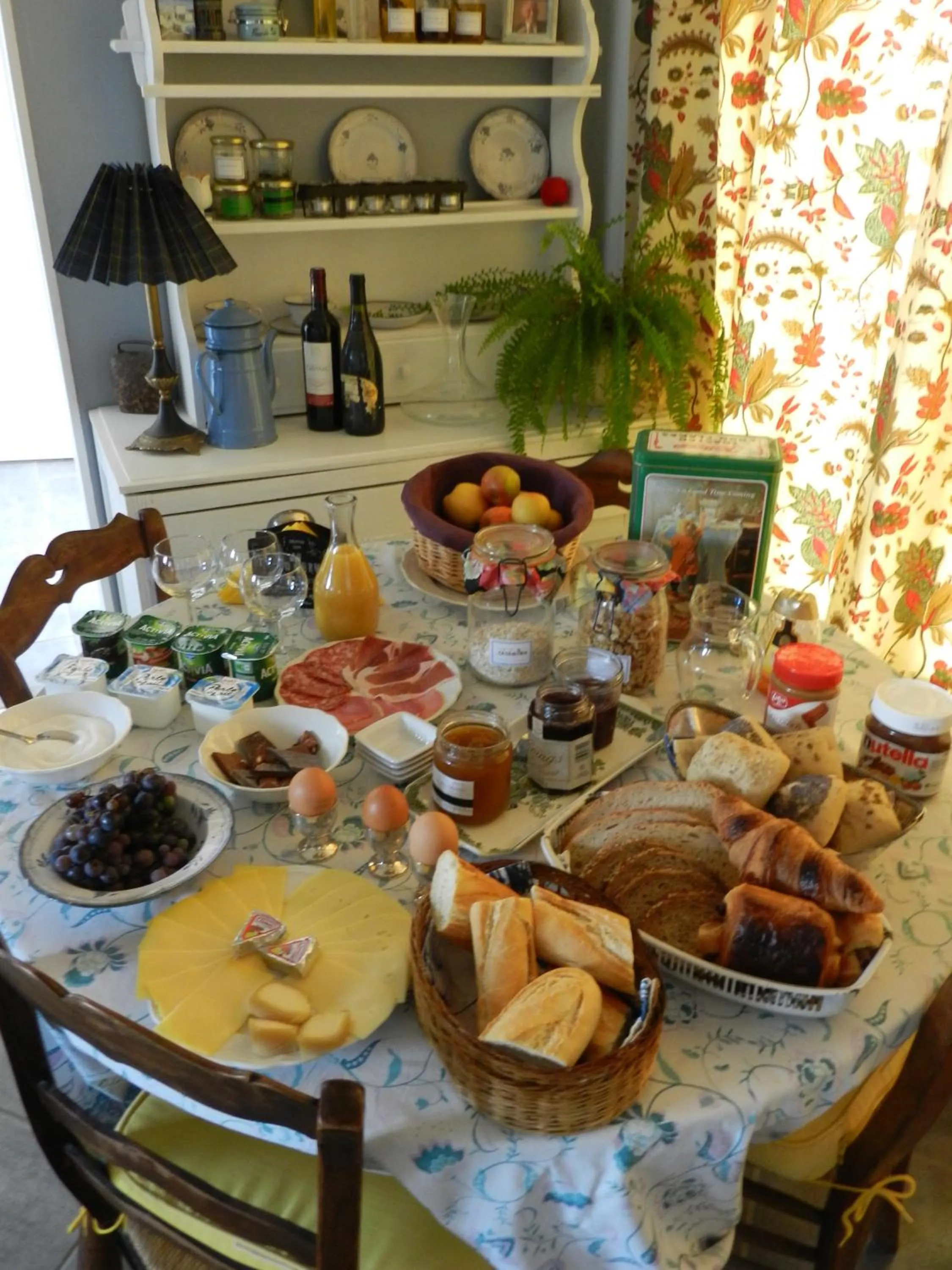 Breakfast in Les Broussous