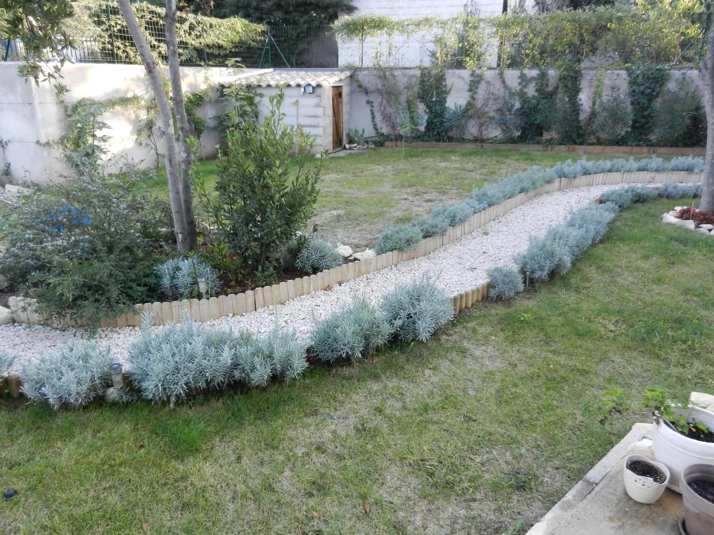 Garden view in Les Broussous