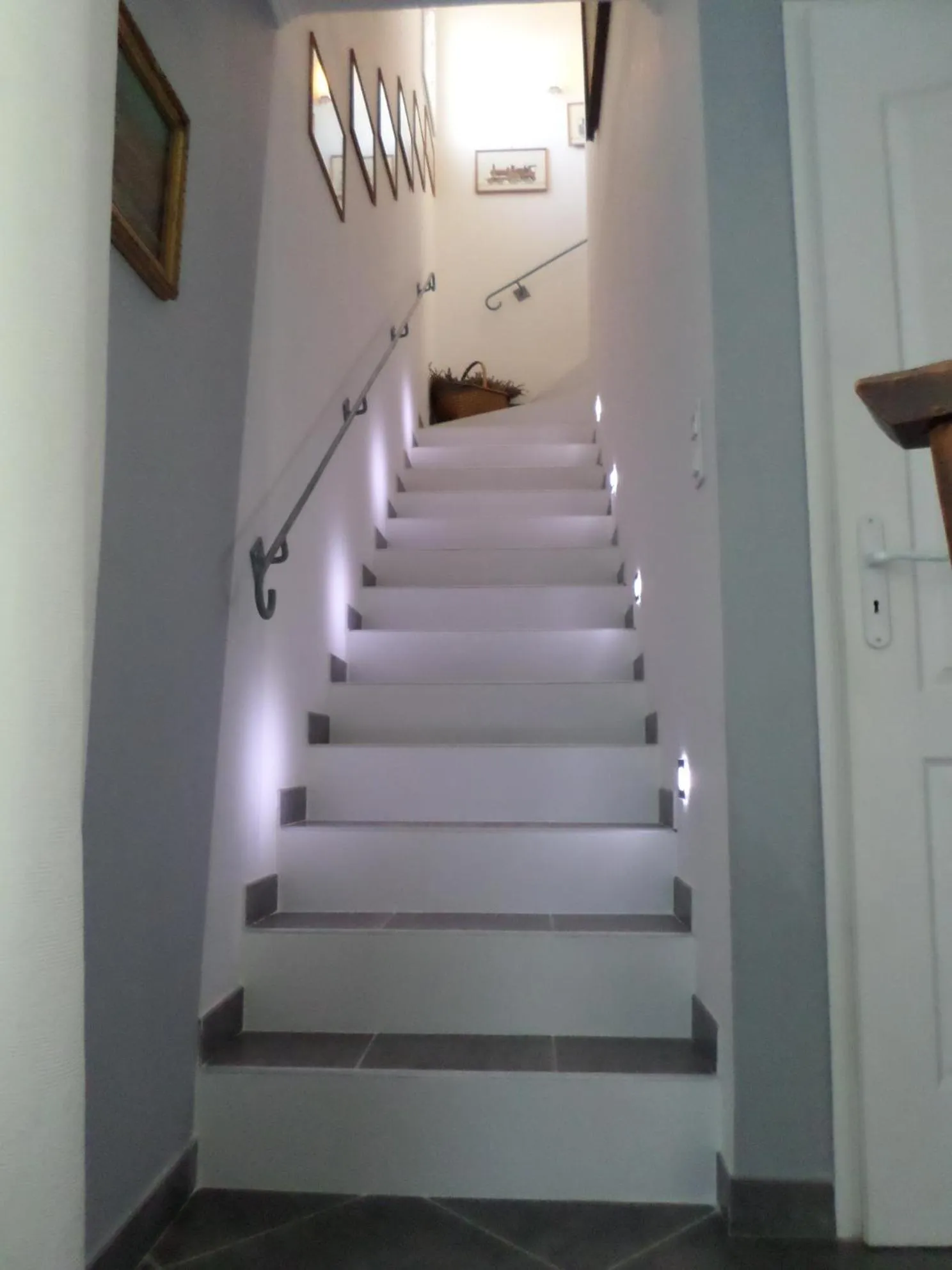 Area and facilities in Les Broussous