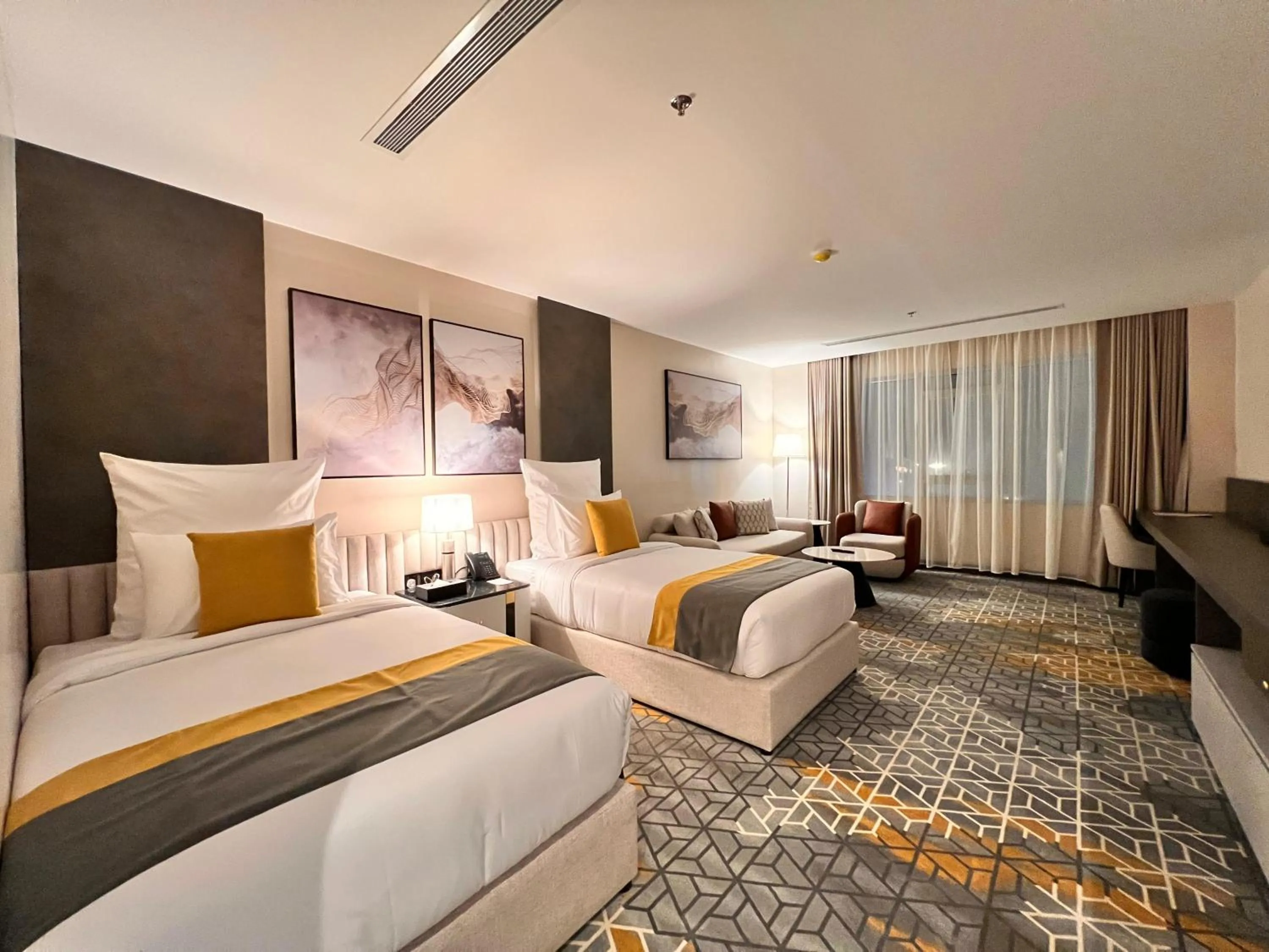 Bedroom, Bed in Enala Hotel- Umluj