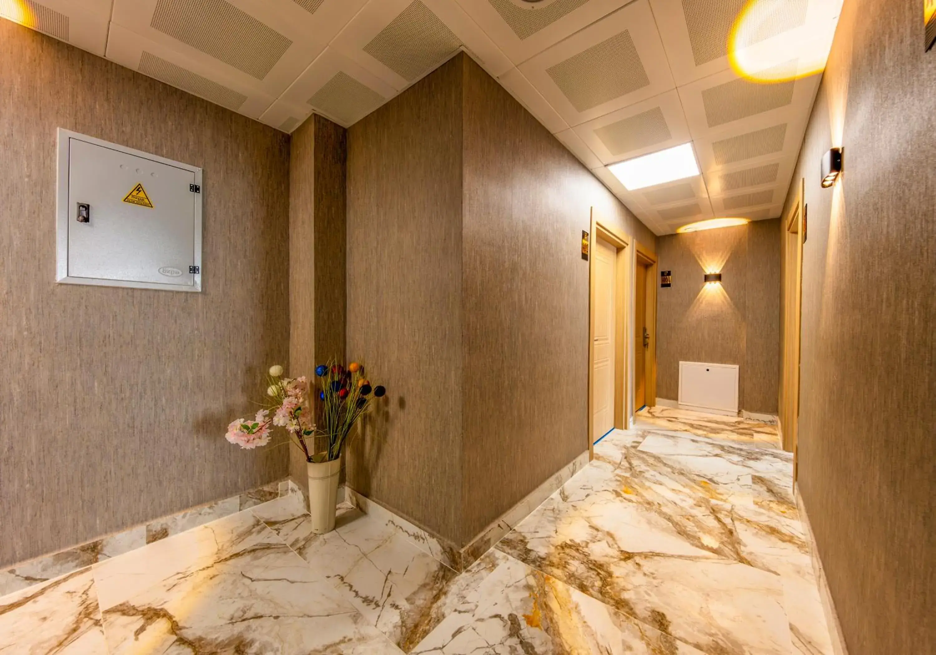 The Business Class Hotel The Business Class Hotel