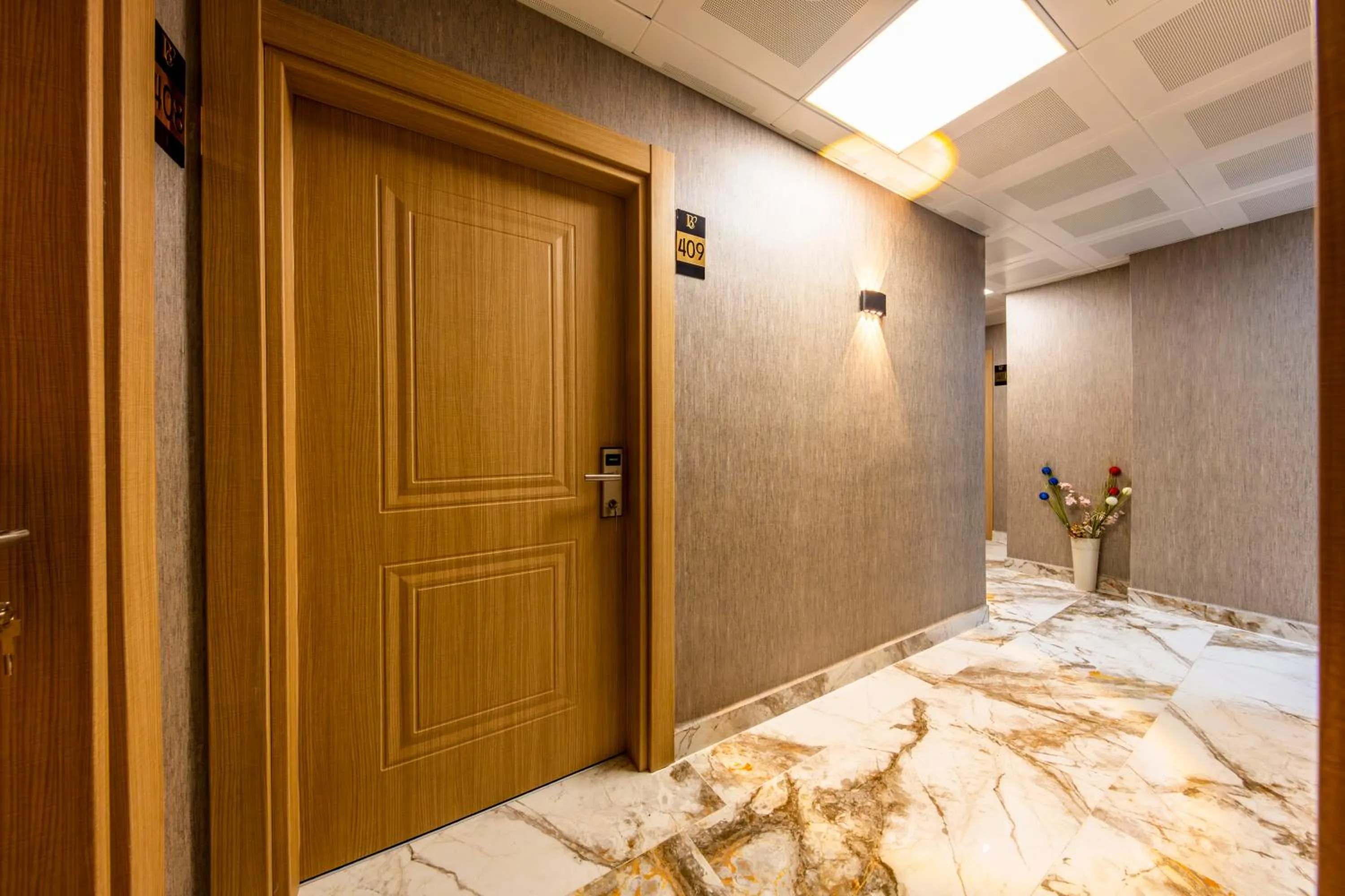 Decorative detail, Bed in The Business Class Hotel