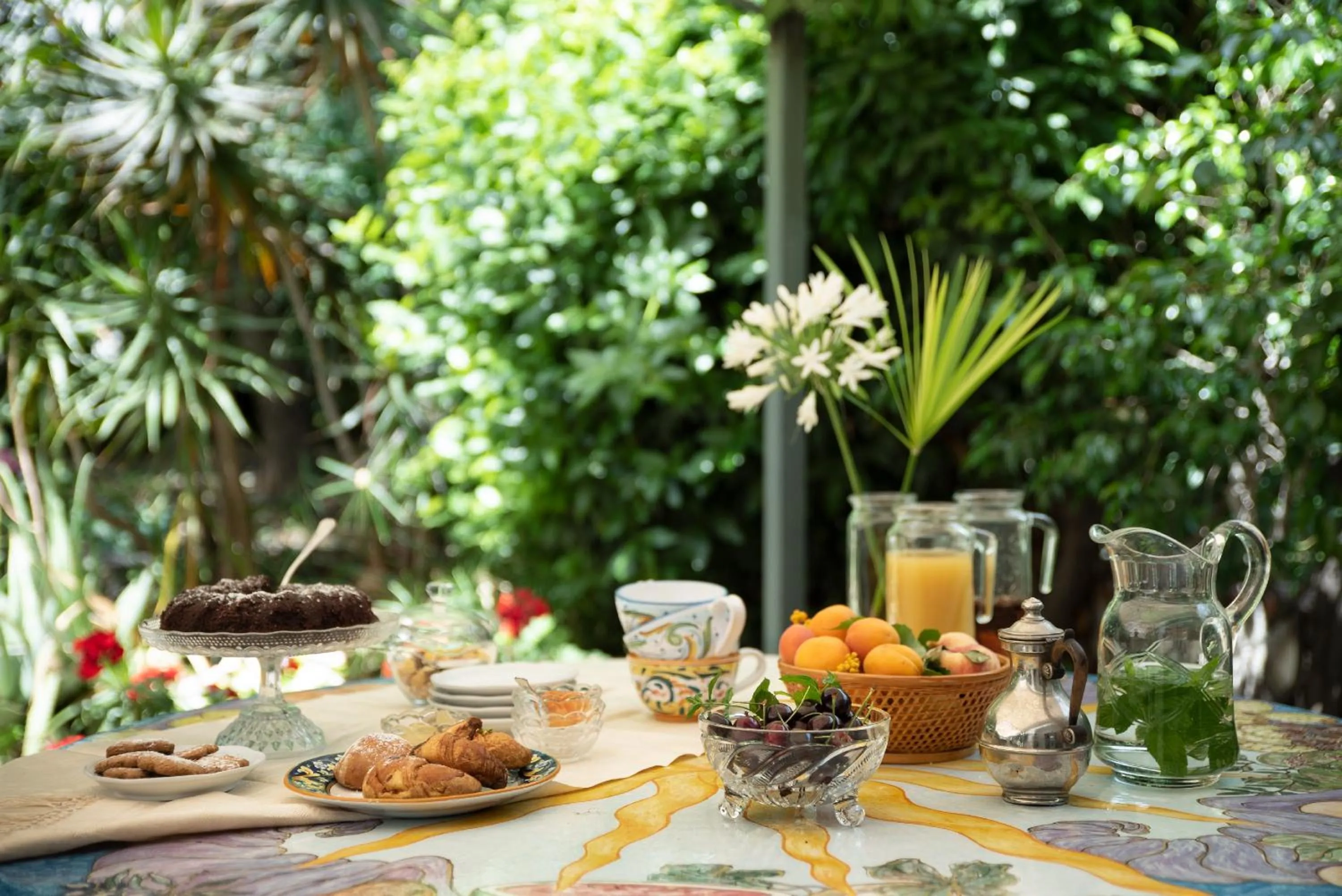 Breakfast in Villa Ortensia