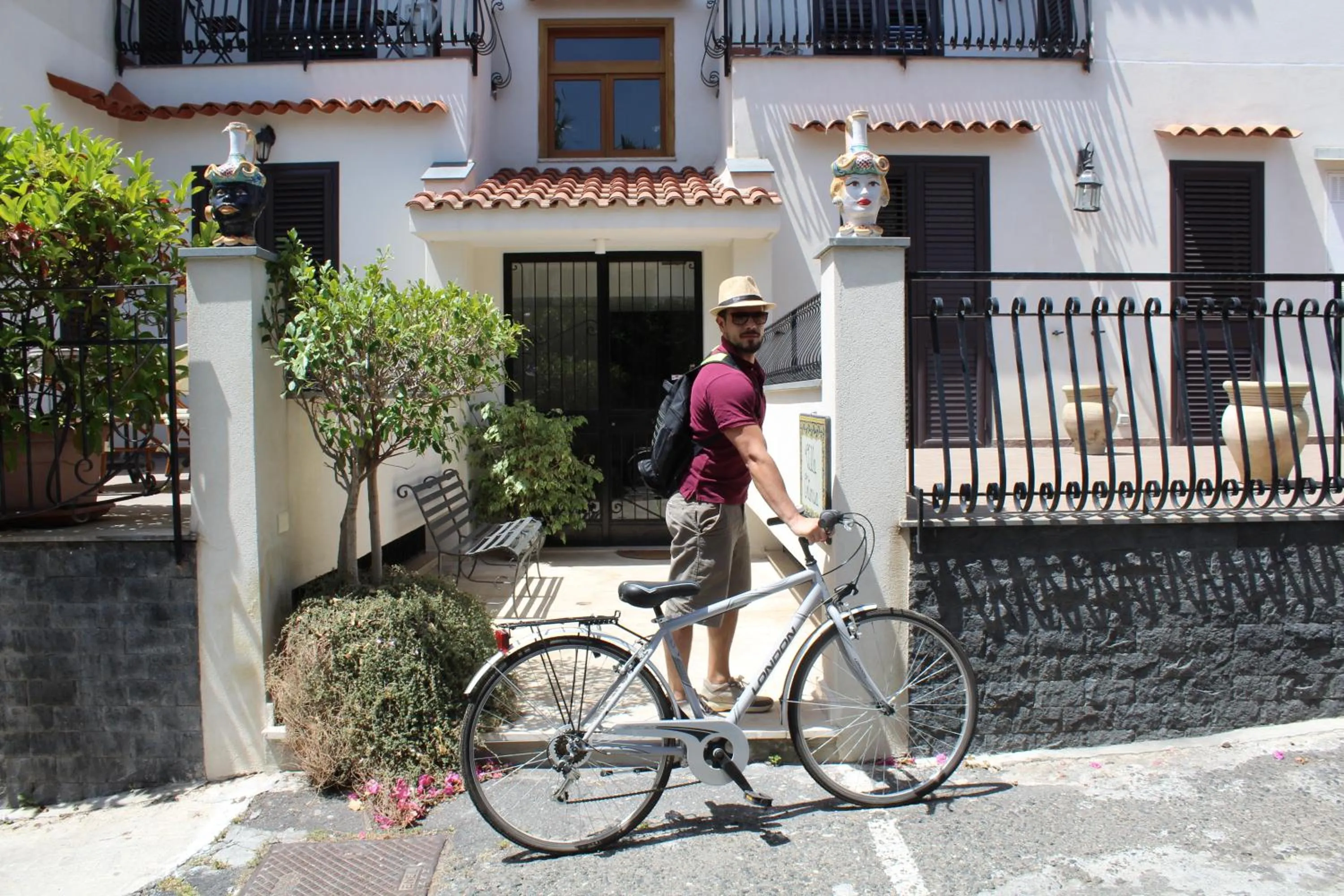 Facade/entrance in Villa Ortensia