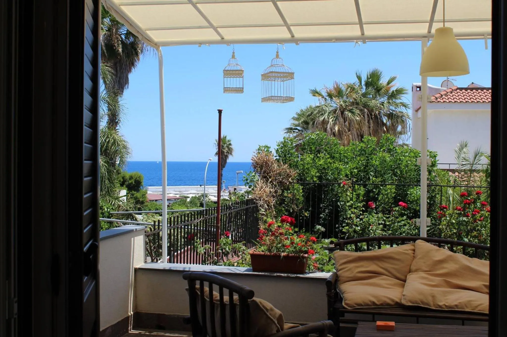 Sea view in Villa Ortensia