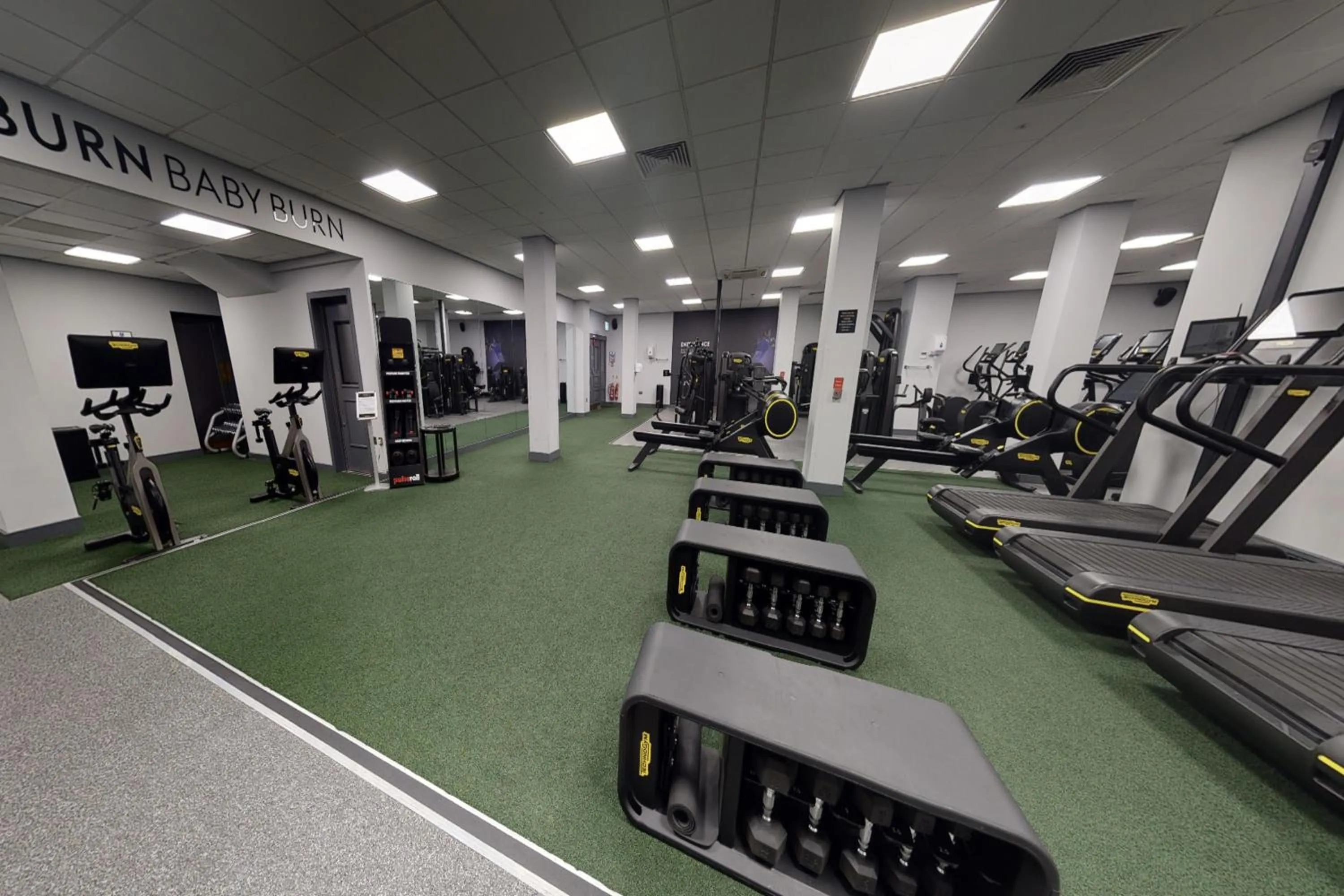 Fitness centre/facilities in Village Hotel Swindon