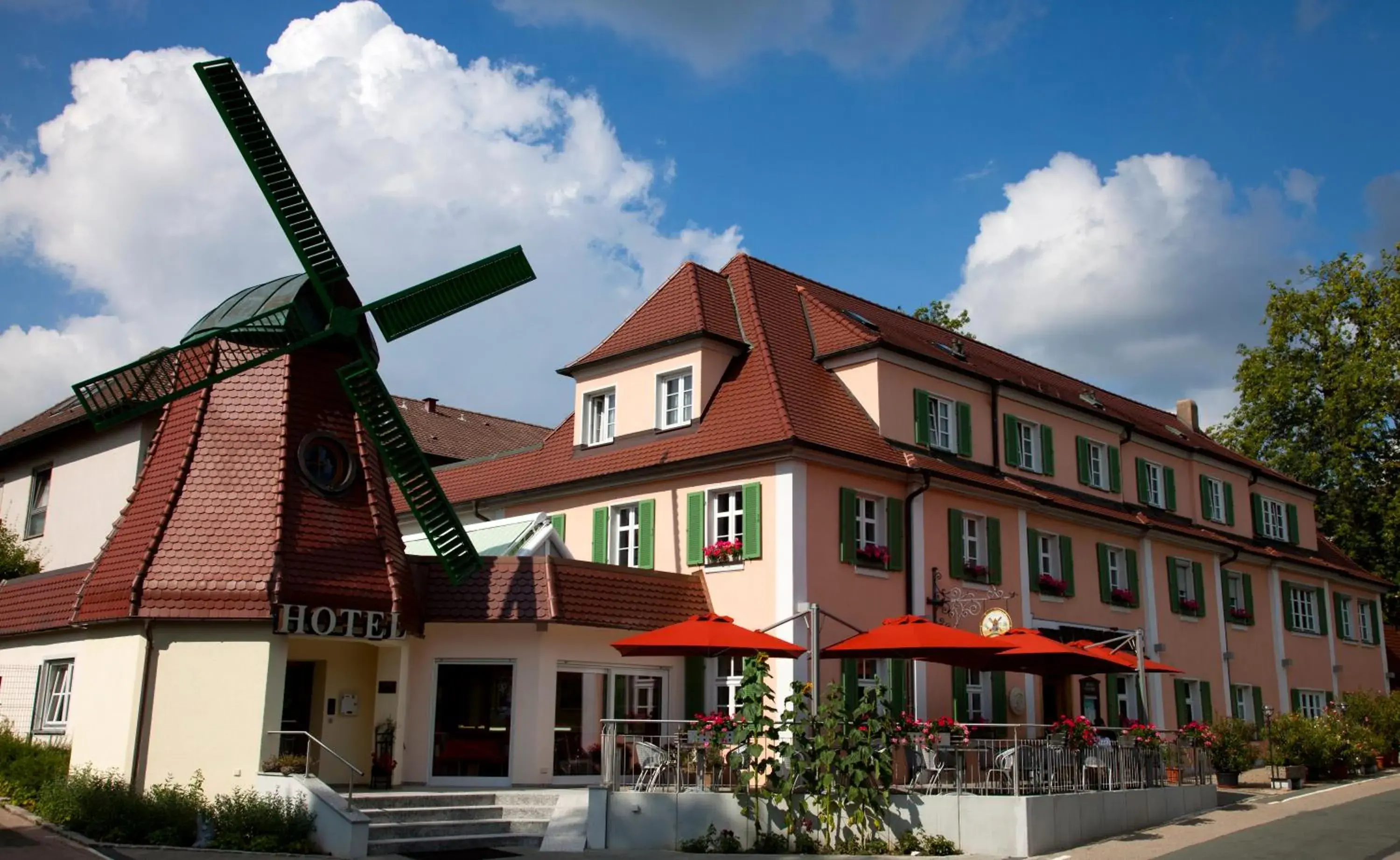 Facade/entrance in Hotel Gasthof zur Windmühle