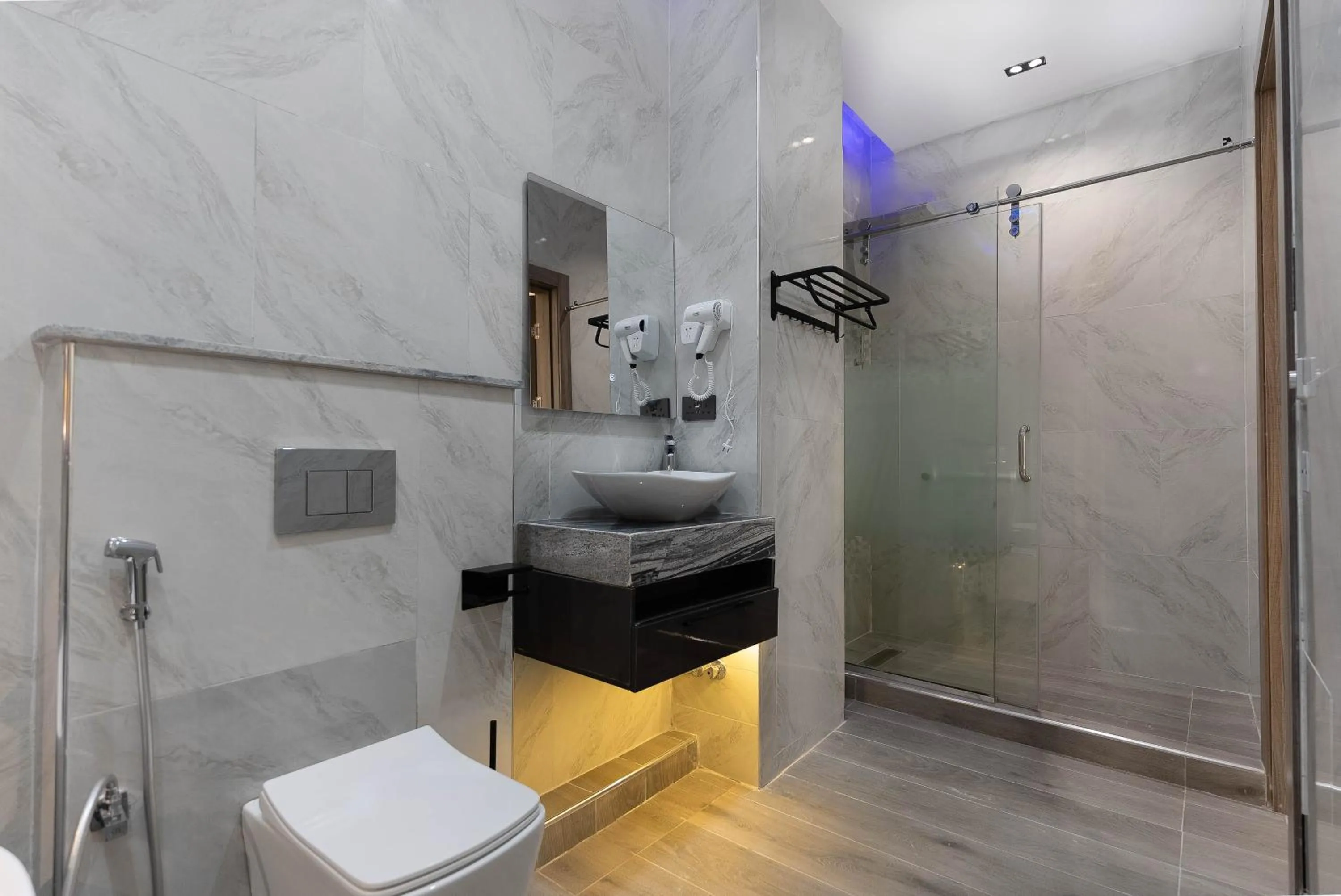 Shower in GTA HOTEL IKEJA