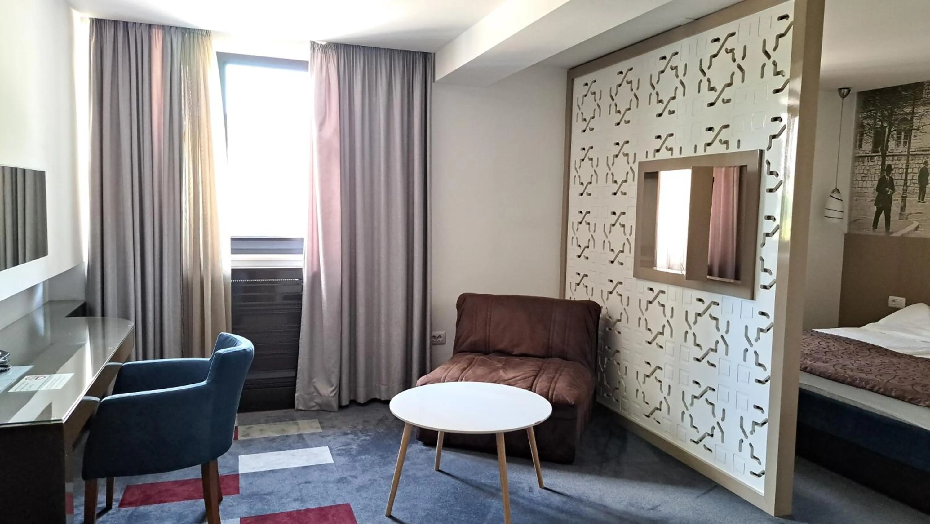 Living room, Bed in Hotel Boutique Bristol