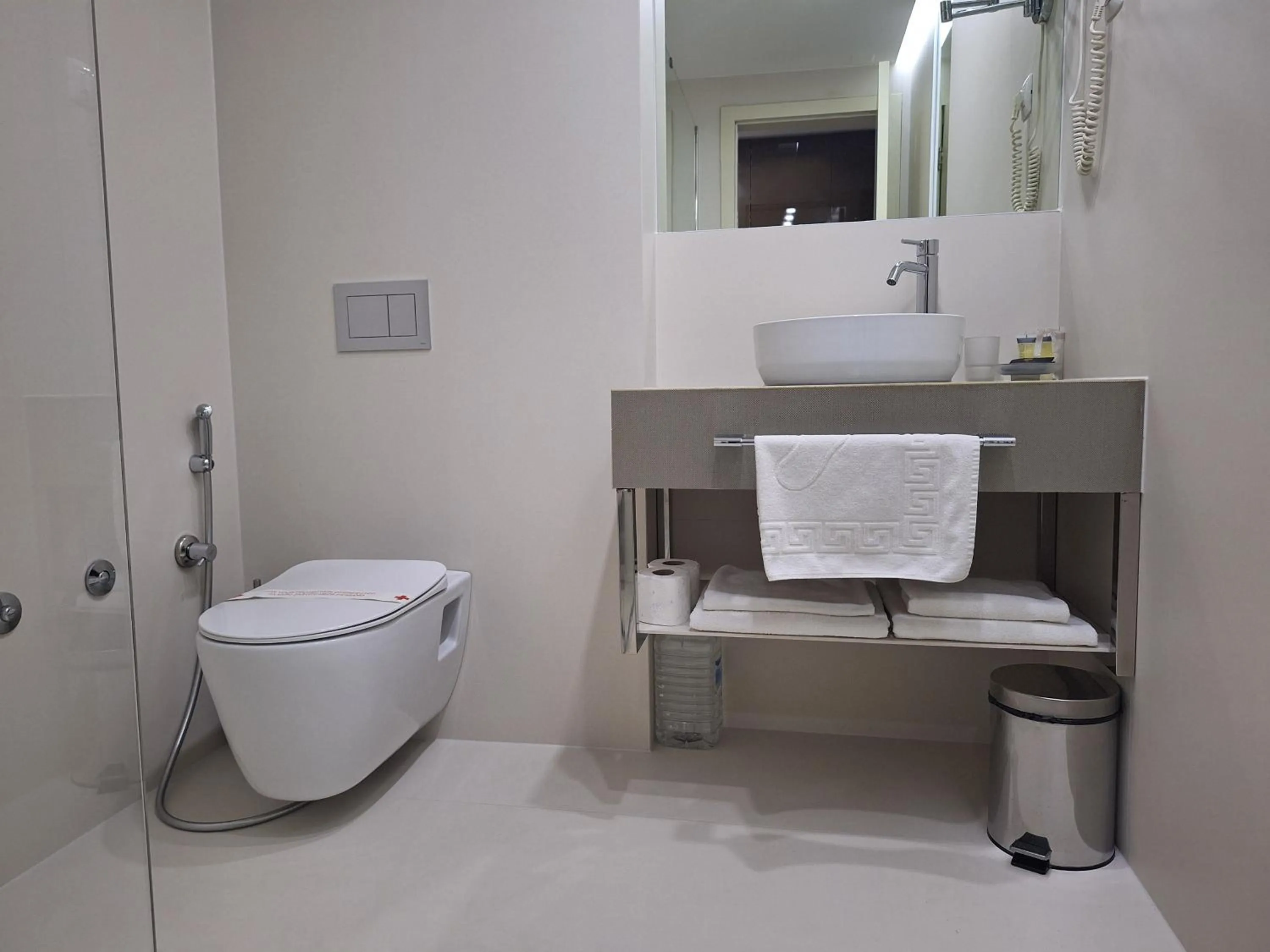 Toilet in Hotel Boutique Bristol