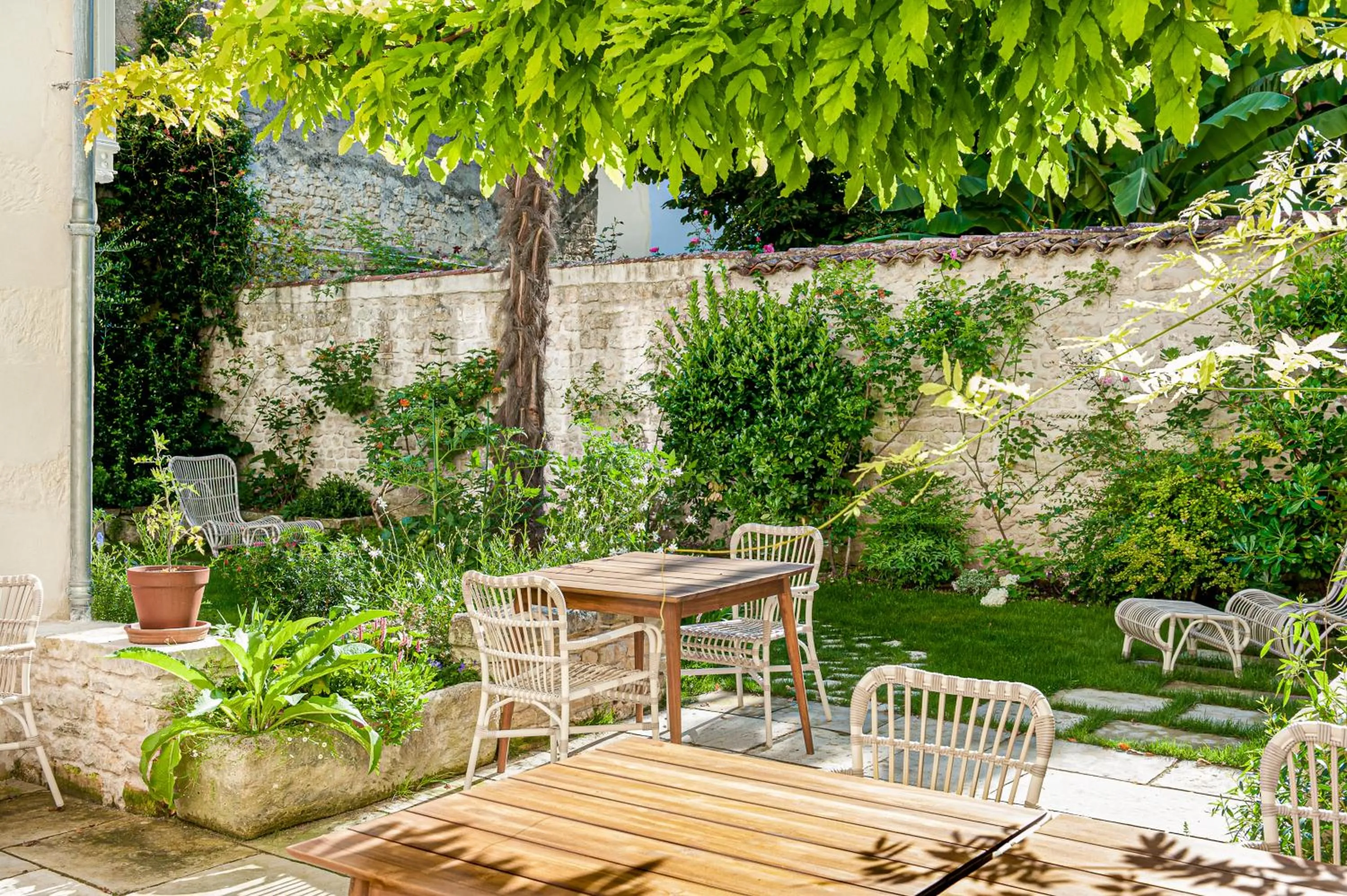 Patio in Chambres d'Hôtes Eden Ouest