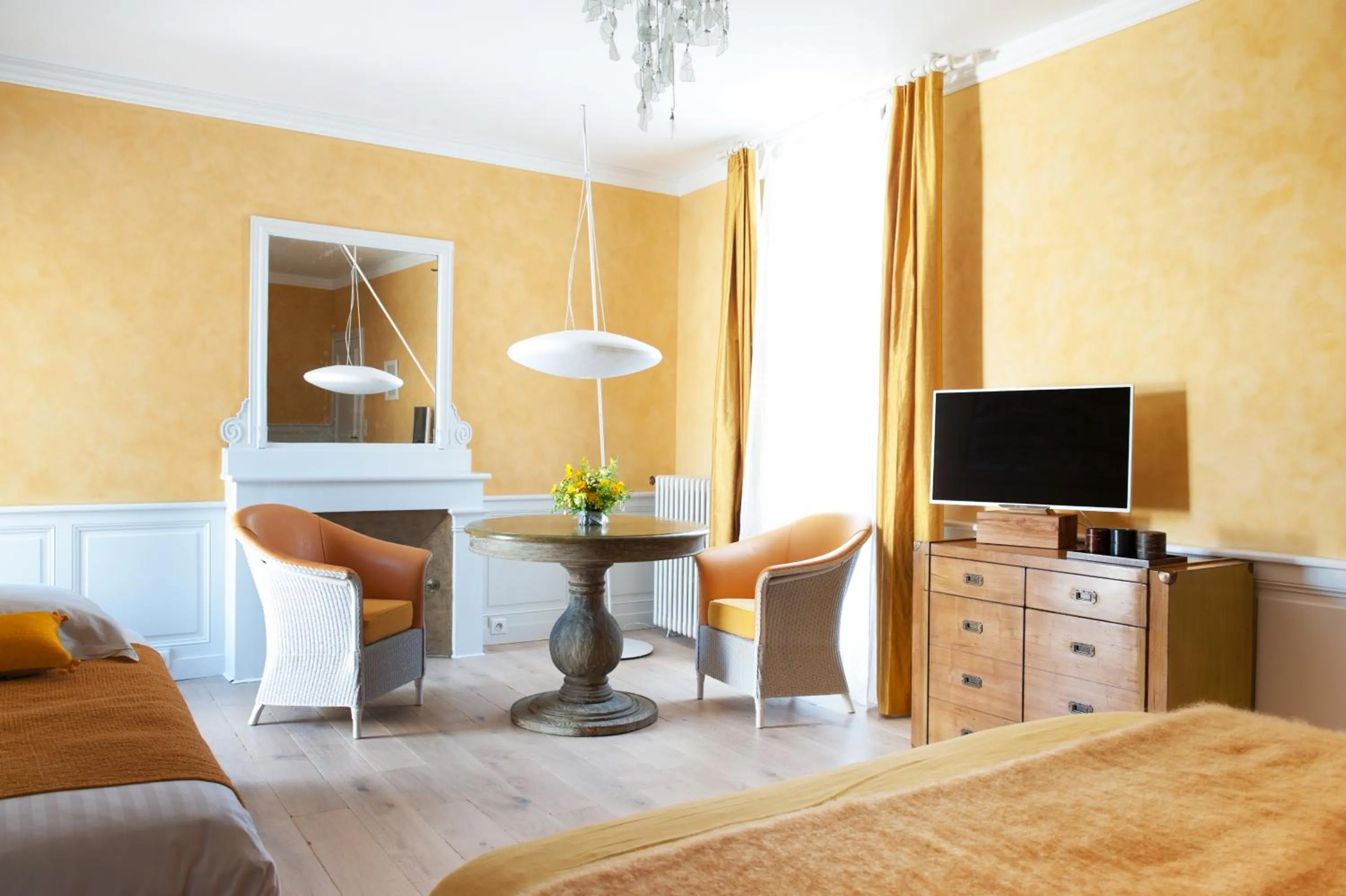 TV and multimedia, Bed in Chambres d'Hôtes Eden Ouest