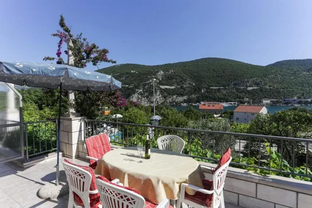 Balcony/Terrace in Villa Celenca