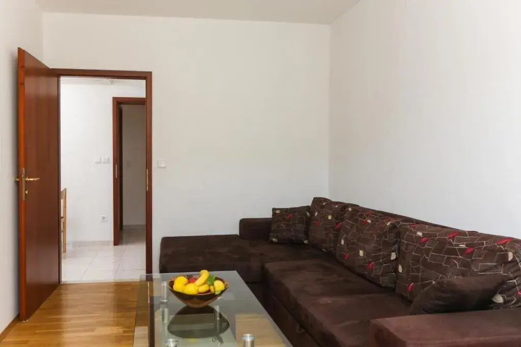Living room, Seating Area in Villa Celenca