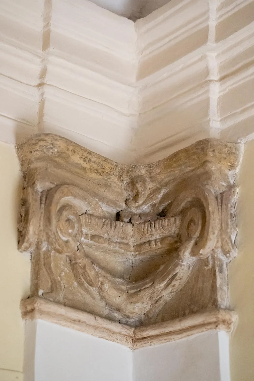 Decorative detail in Suites Rome