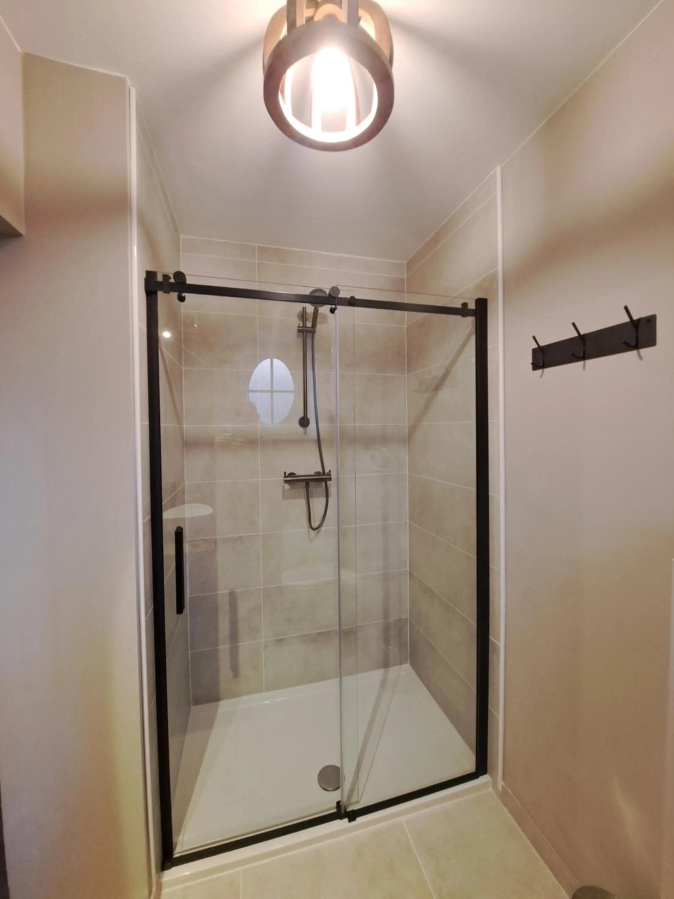 Shower in B&B Fragaria