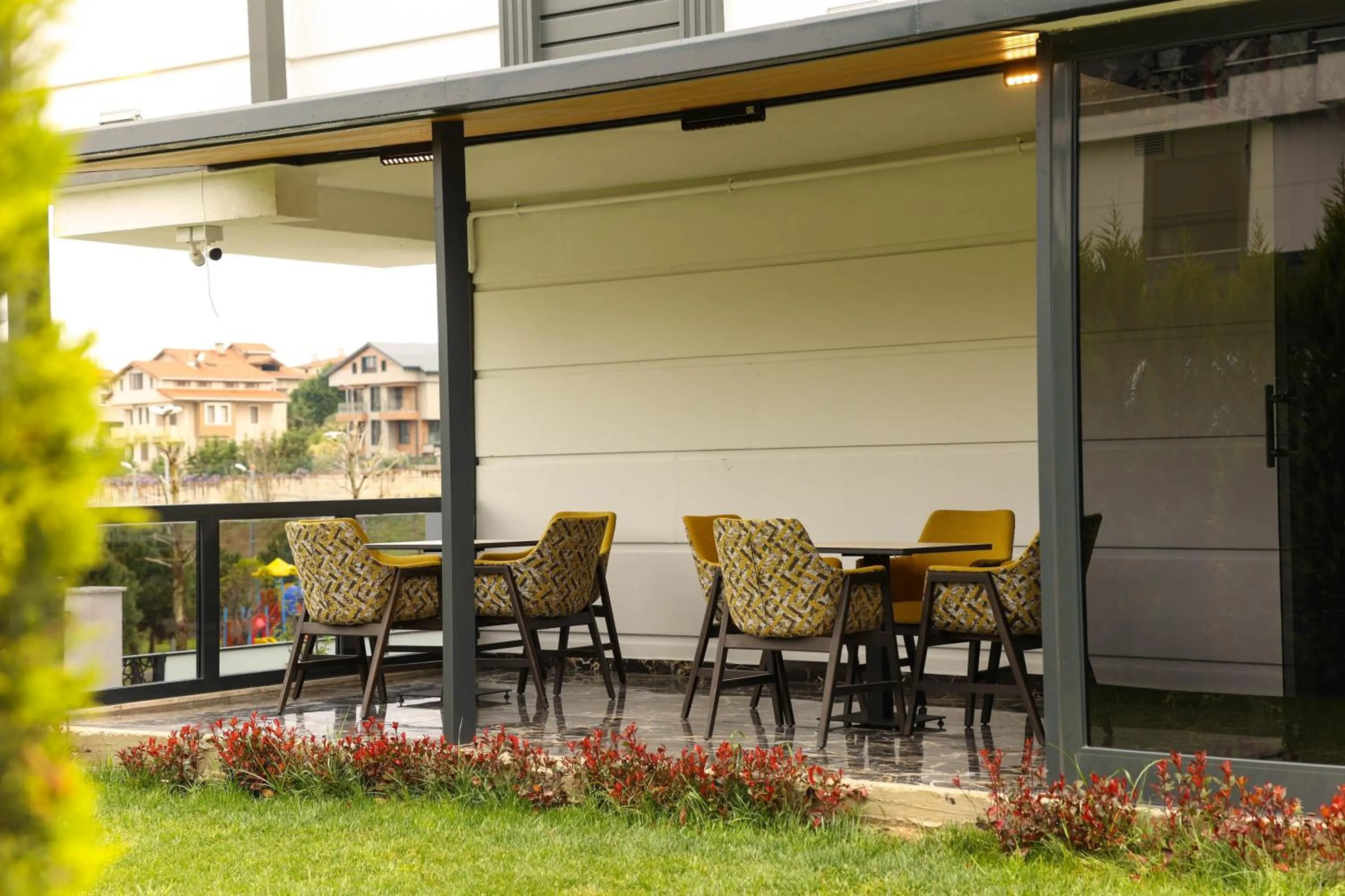 Garden in Gardenmode Airport Hotel