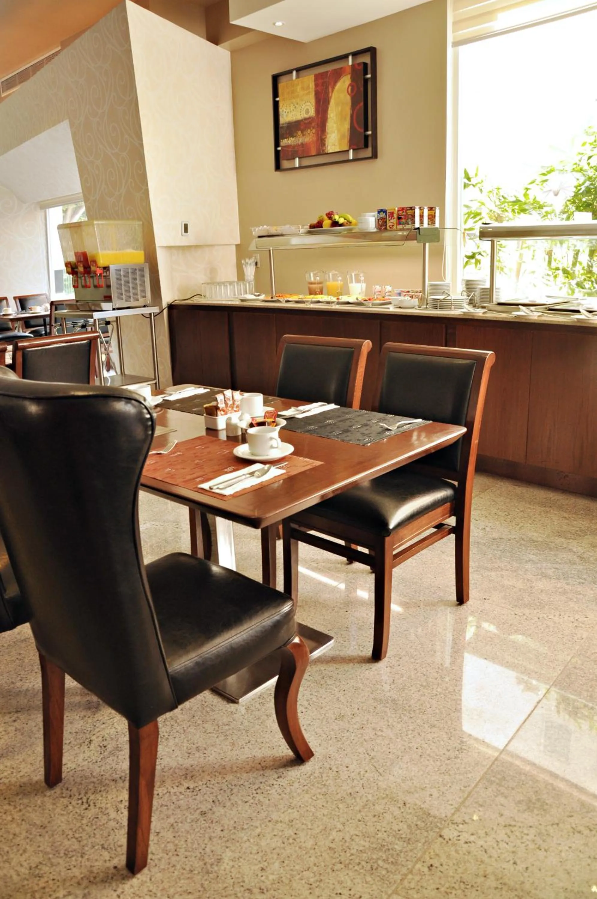 Restaurant/places to eat in Hotel Real Alameda de Queretaro