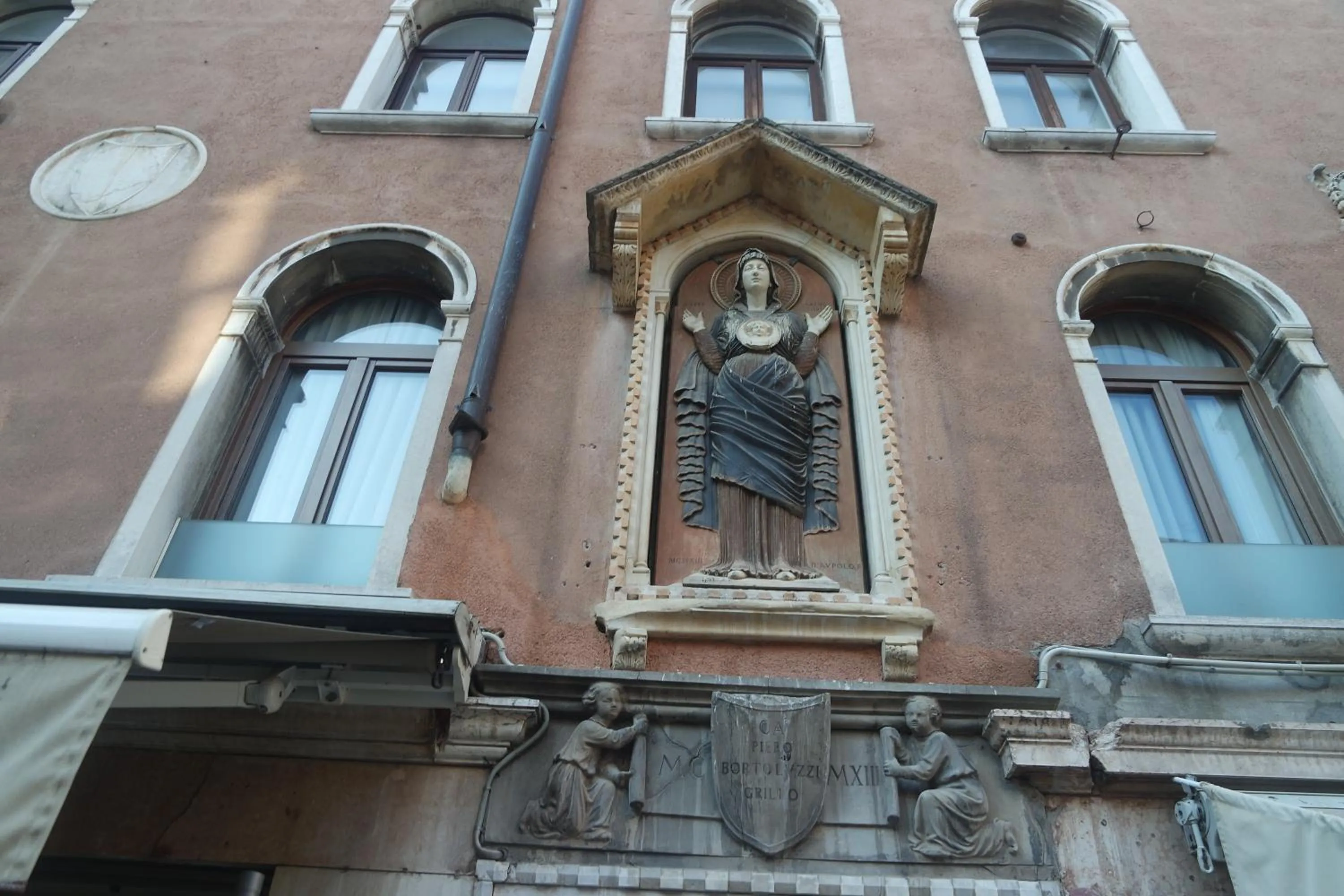 Facade/entrance in Ca' Princess