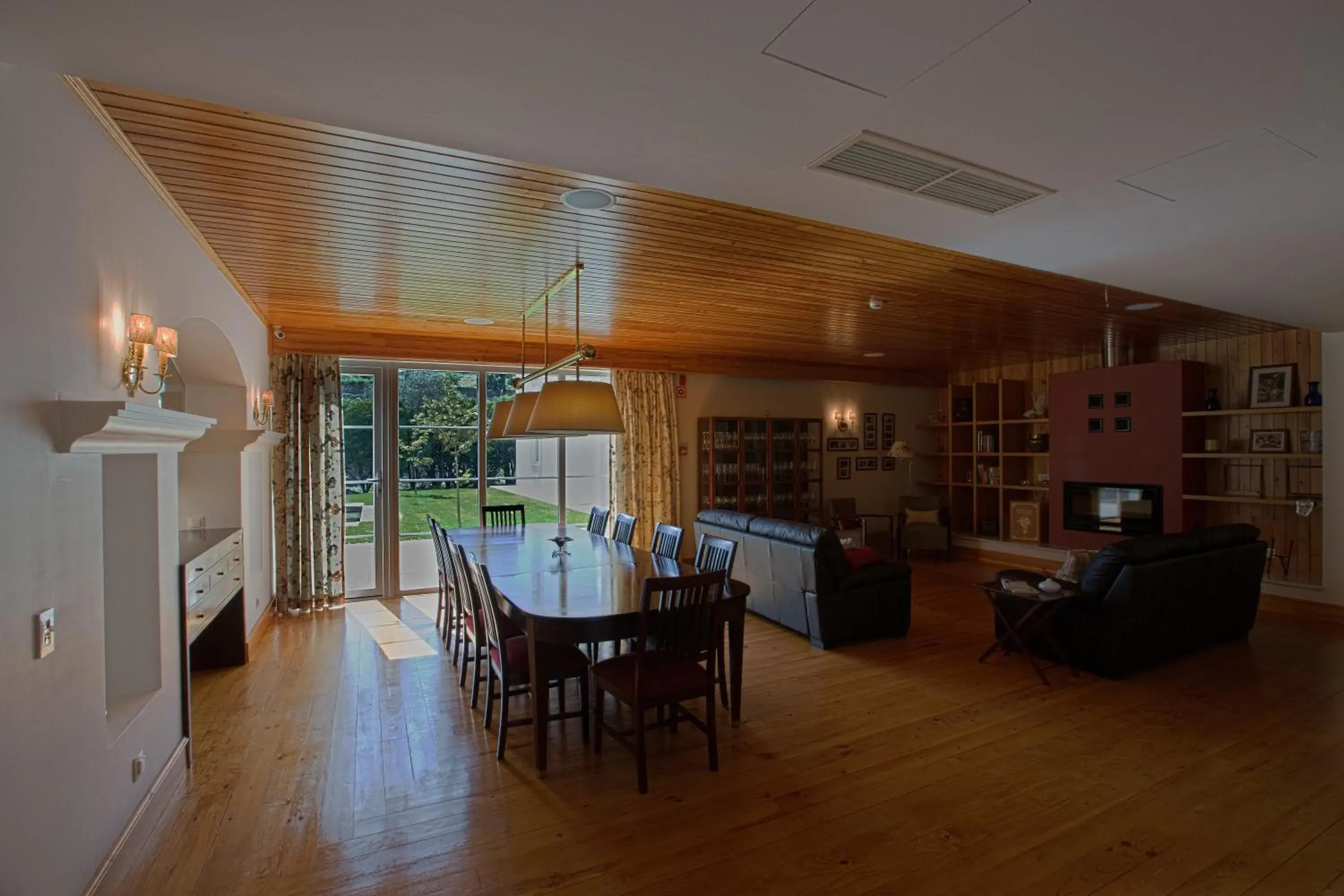 Lounge or bar in Cabecas do Reguengo Lounge or bar in Cabecas do Reguengo