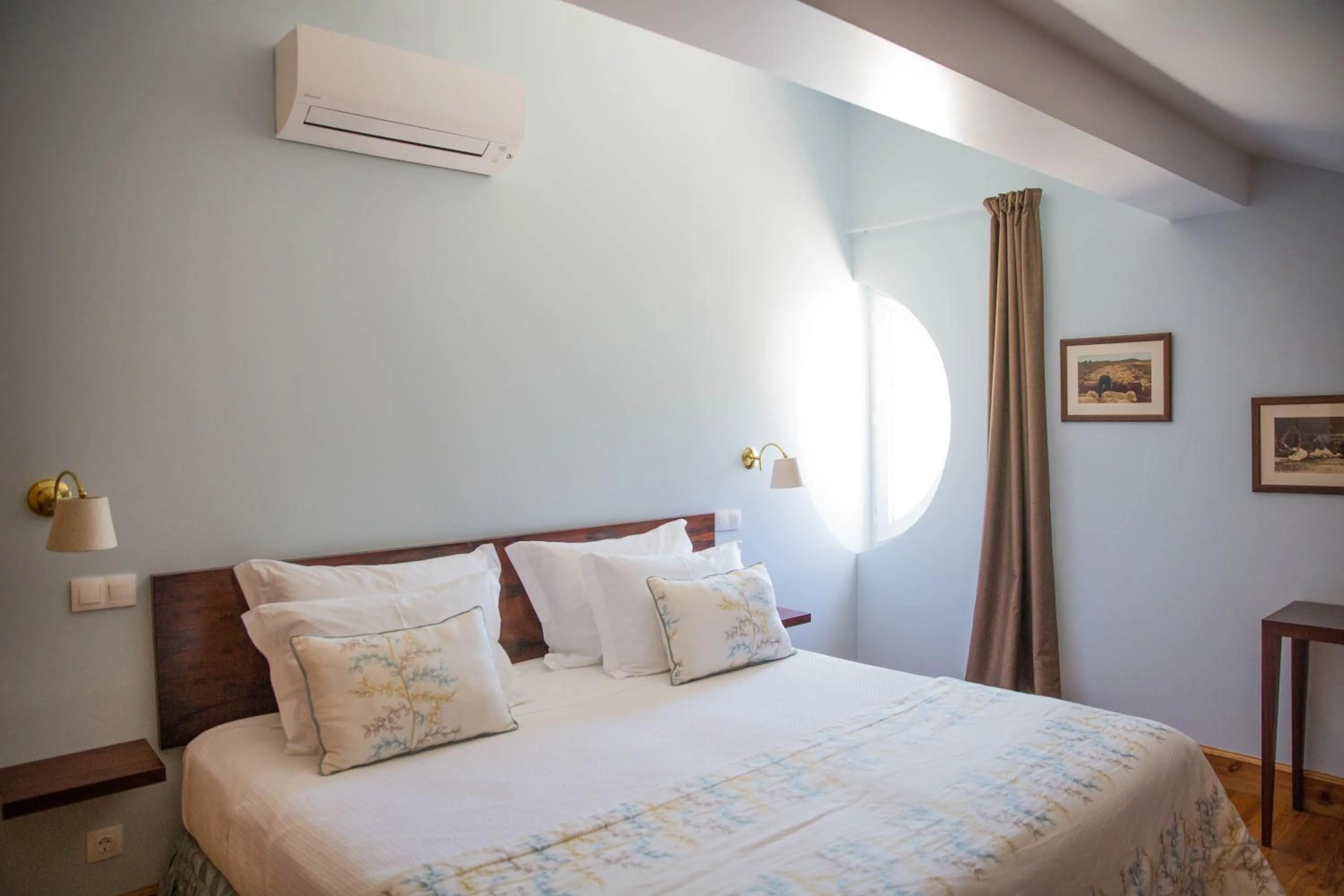 Bed in Cabecas do Reguengo