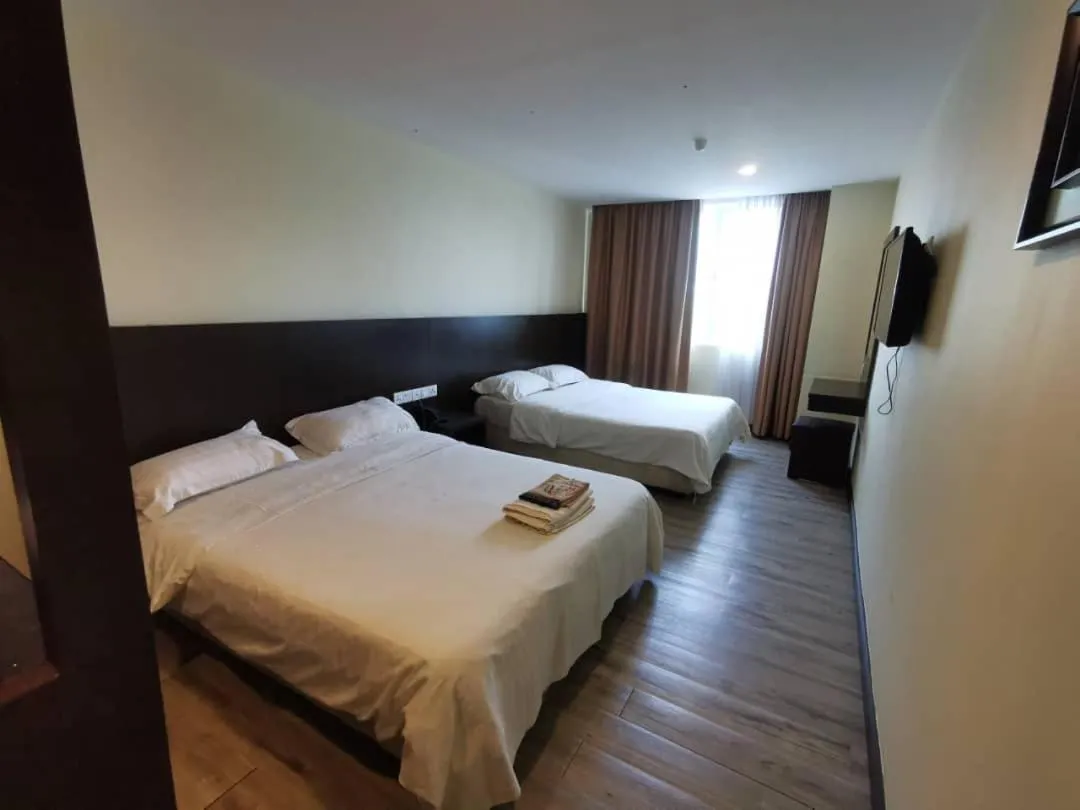 Bed in LUCKY - 5 INN