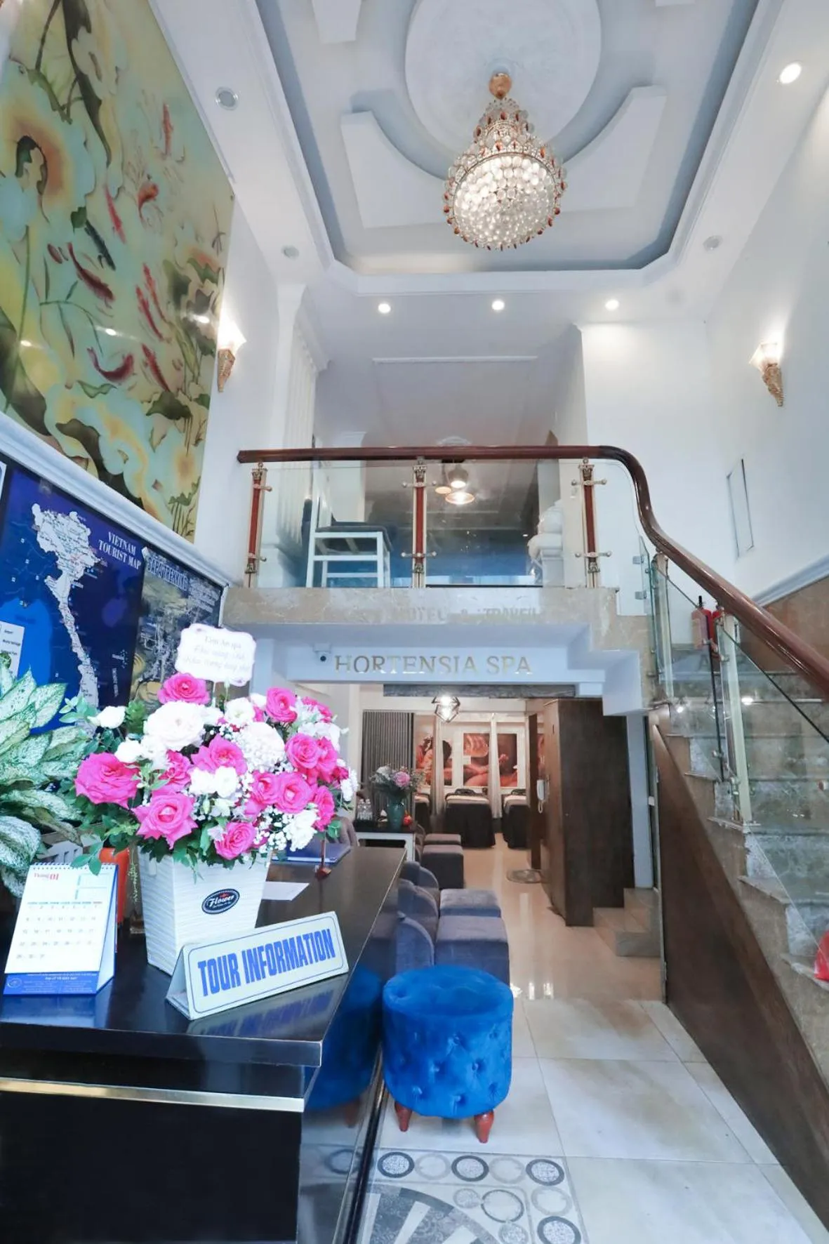 Lobby or reception in Hortensia Flower