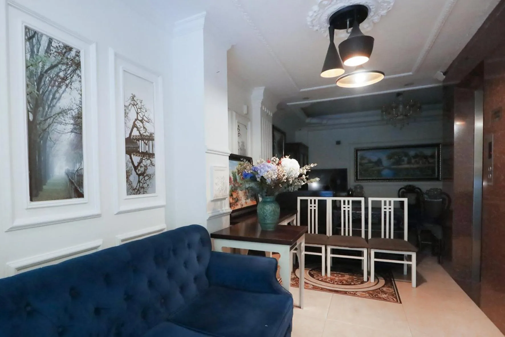 Seating area in Hortensia Flower