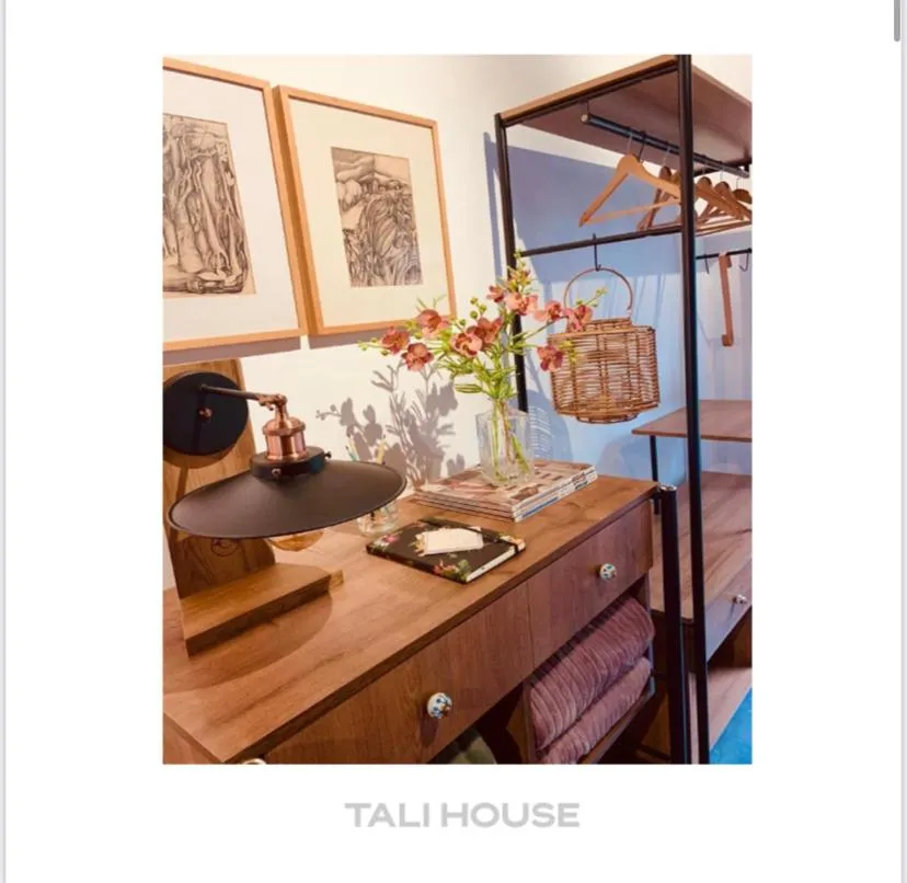 hair dresser in TALI HOUSE - Casa Hotel