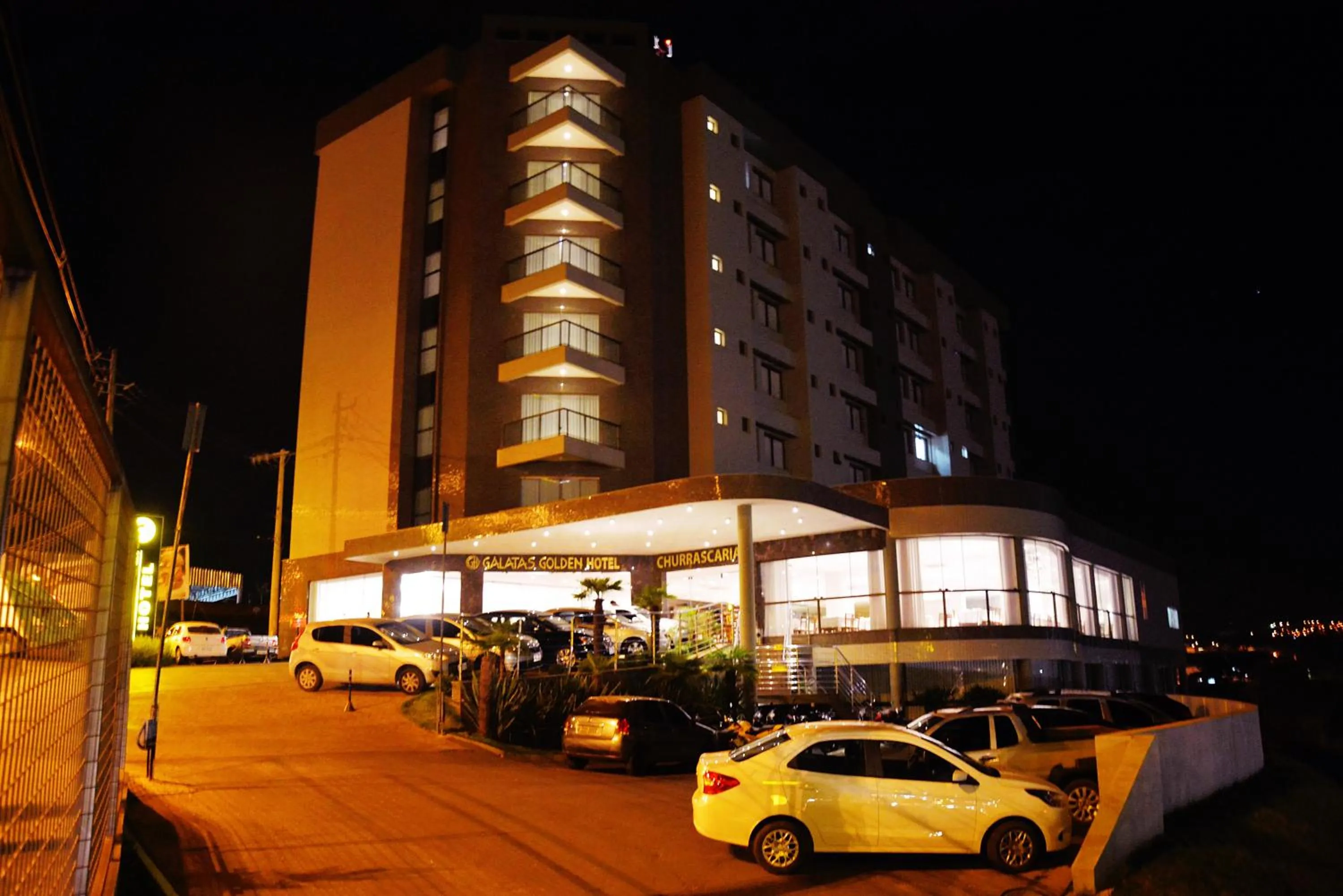 Landmark view in Gálatas Golden Hotel