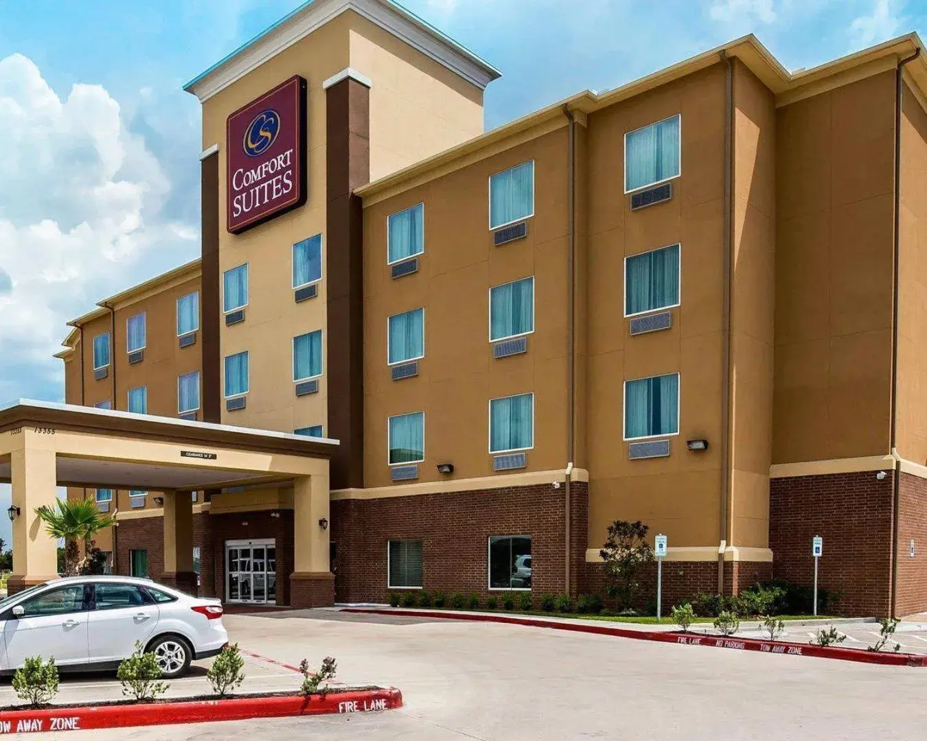 Property building in Comfort Suites Northwest - Cy - Fair Property building in Comfort Suites Northwest - Cy - Fair